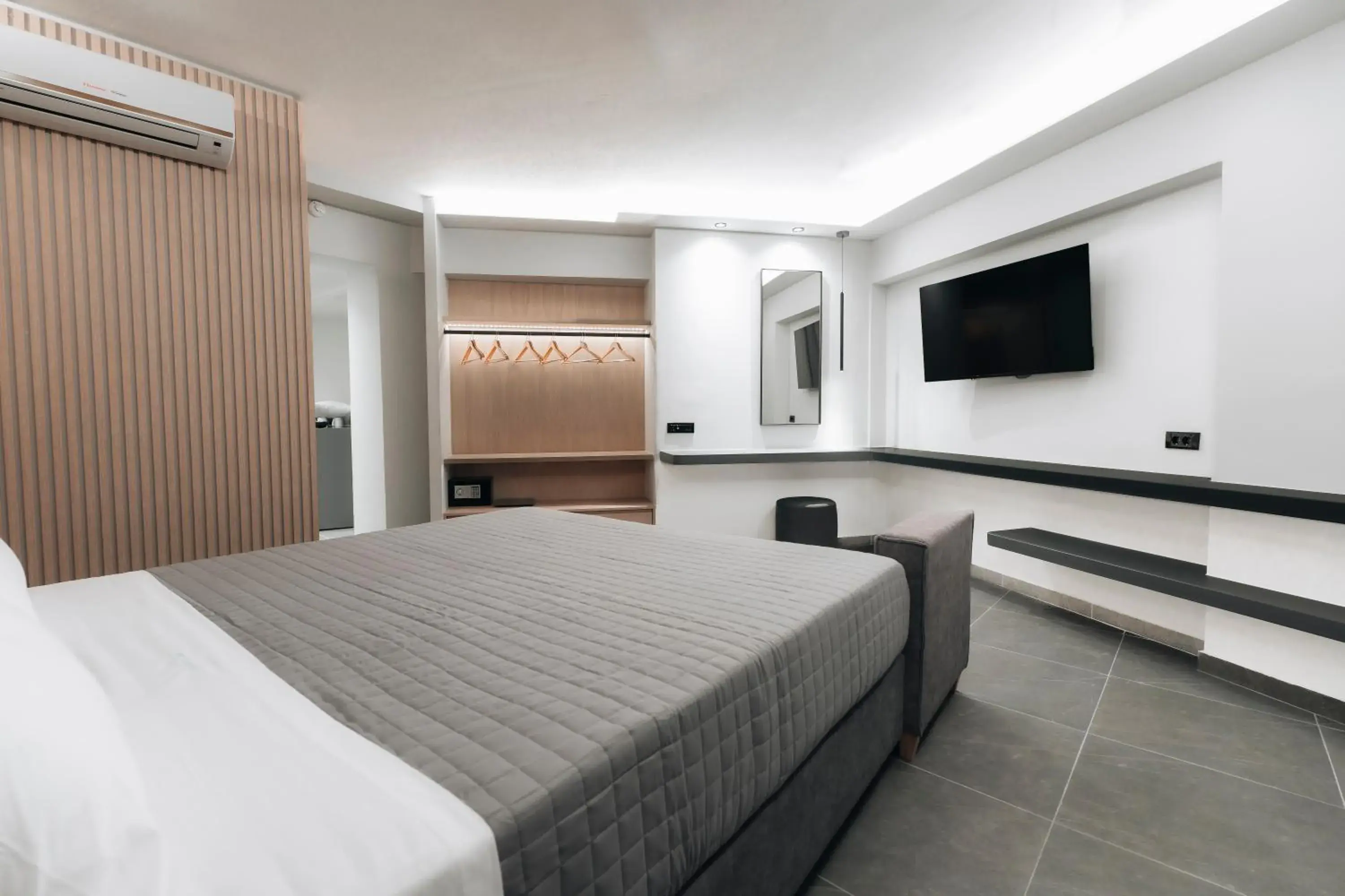 Deluxe Suite in Golden Sun Hotel Deluxe Suite in Golden Sun Hotel