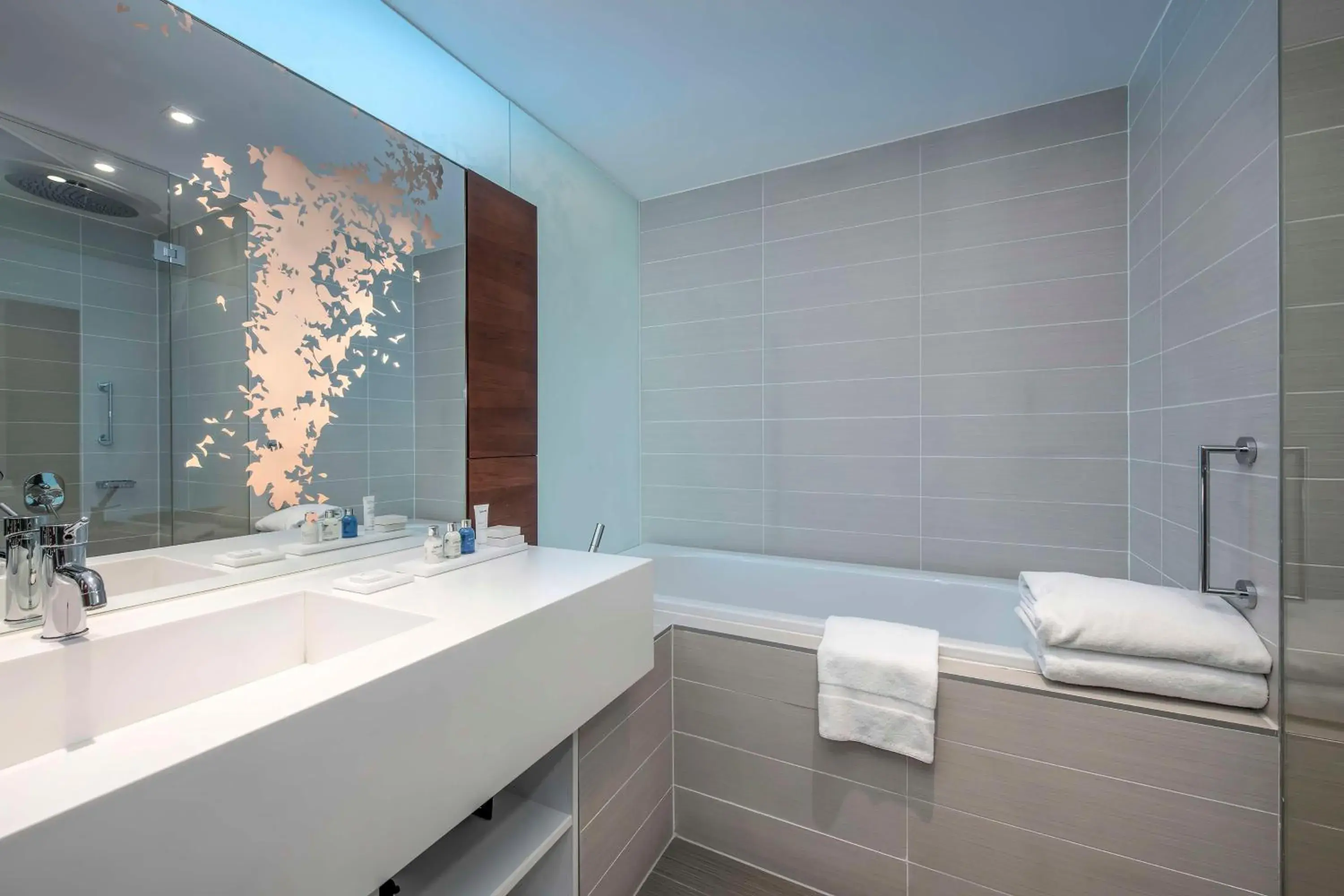 Superior Room with City View - High Floor in Radisson Blu Iveria Hotel Superior Room with City View - High Floor in Radisson Blu Iveria Hotel