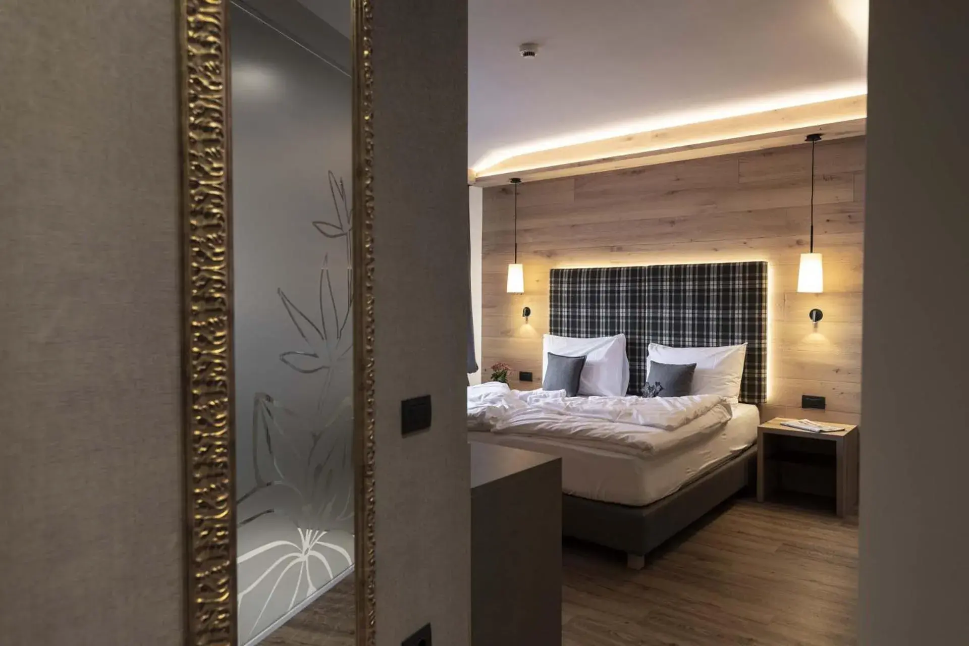 Double Room with Mountain View in Ariston Lake View Hotel Double Room with Mountain View in Ariston Lake View Hotel