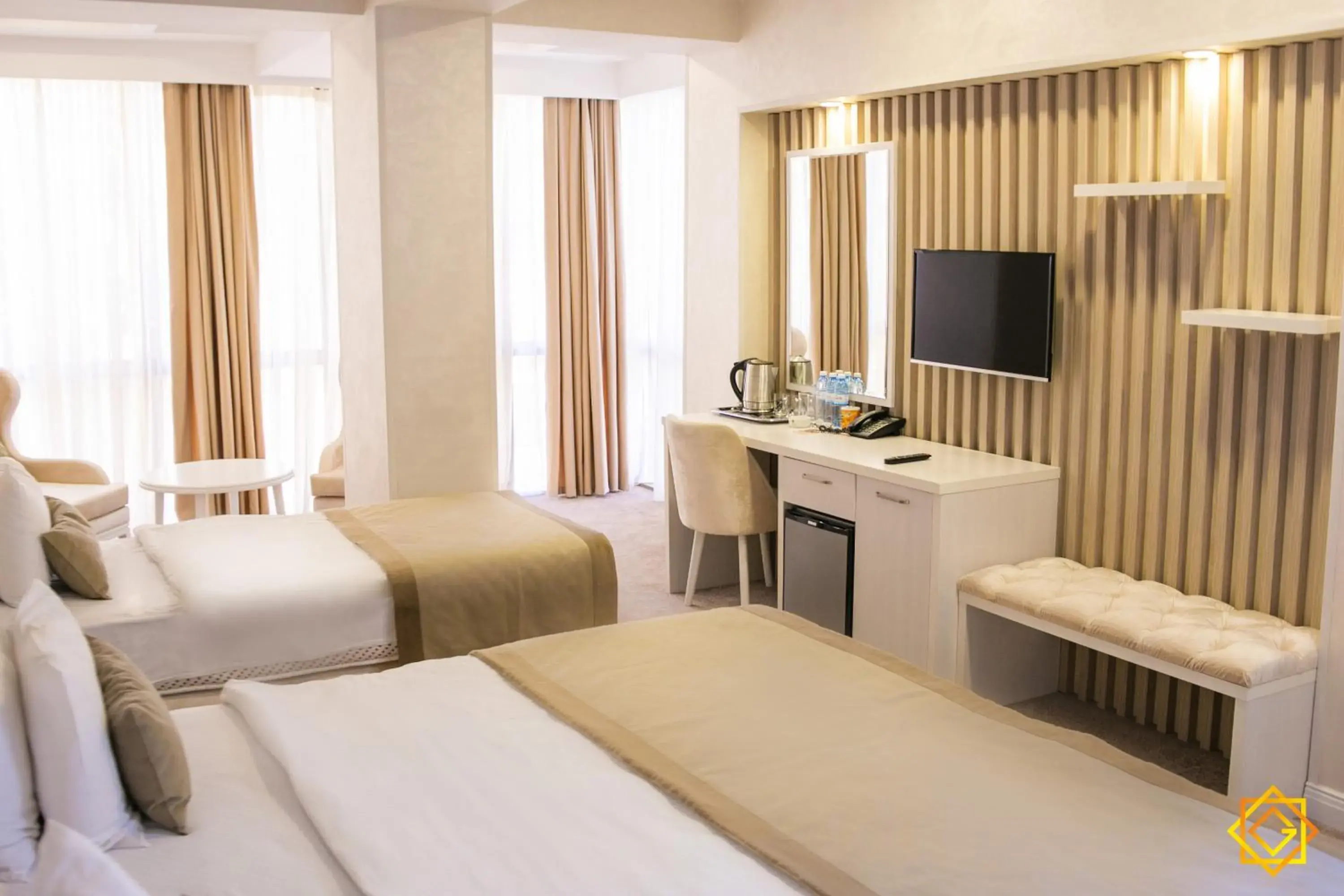 Junior Suite in Ganjali Plaza Hotel Junior Suite in Ganjali Plaza Hotel