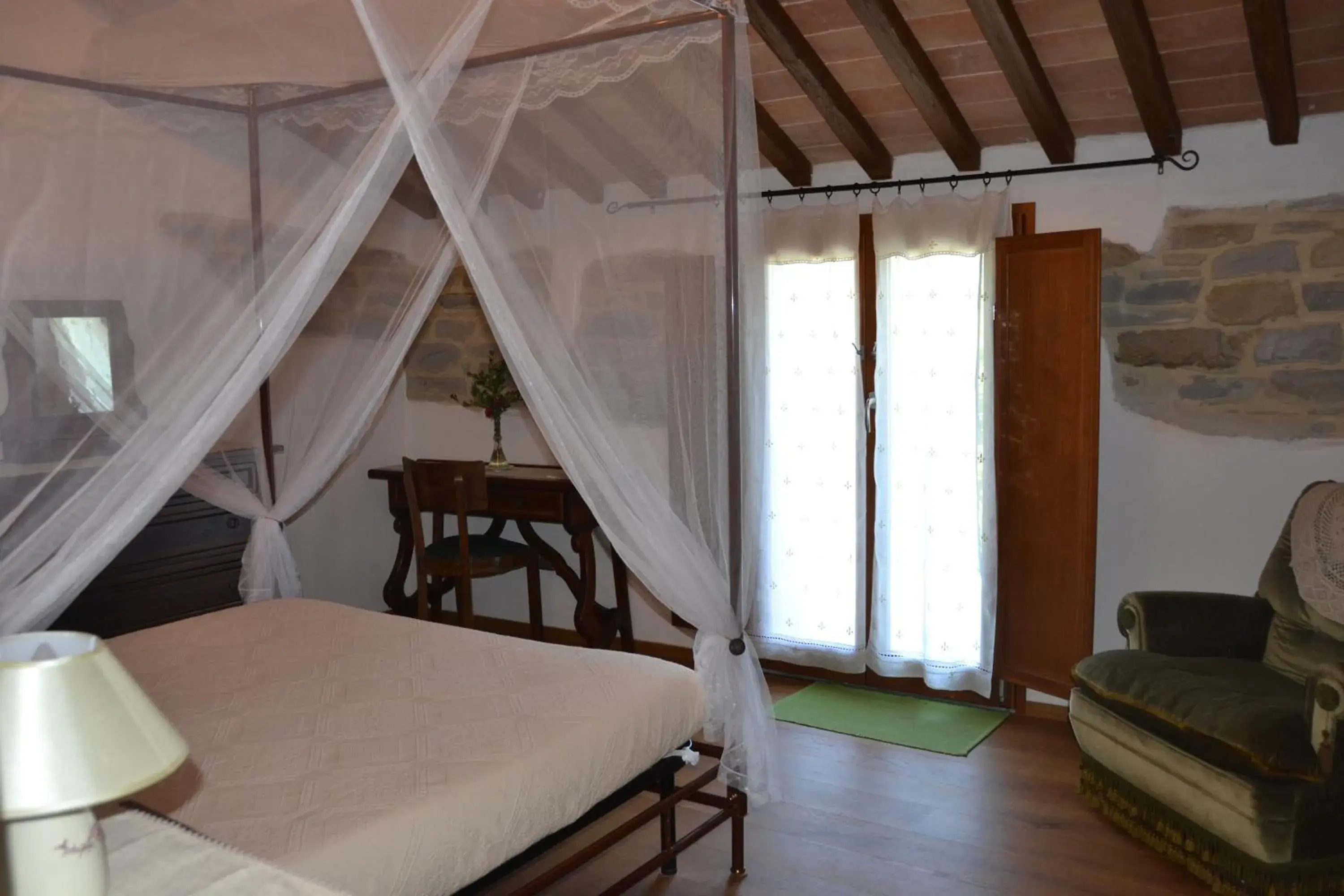 Double Room with Balcony in B&B Il Palazzo Double Room with Balcony in B&B Il Palazzo