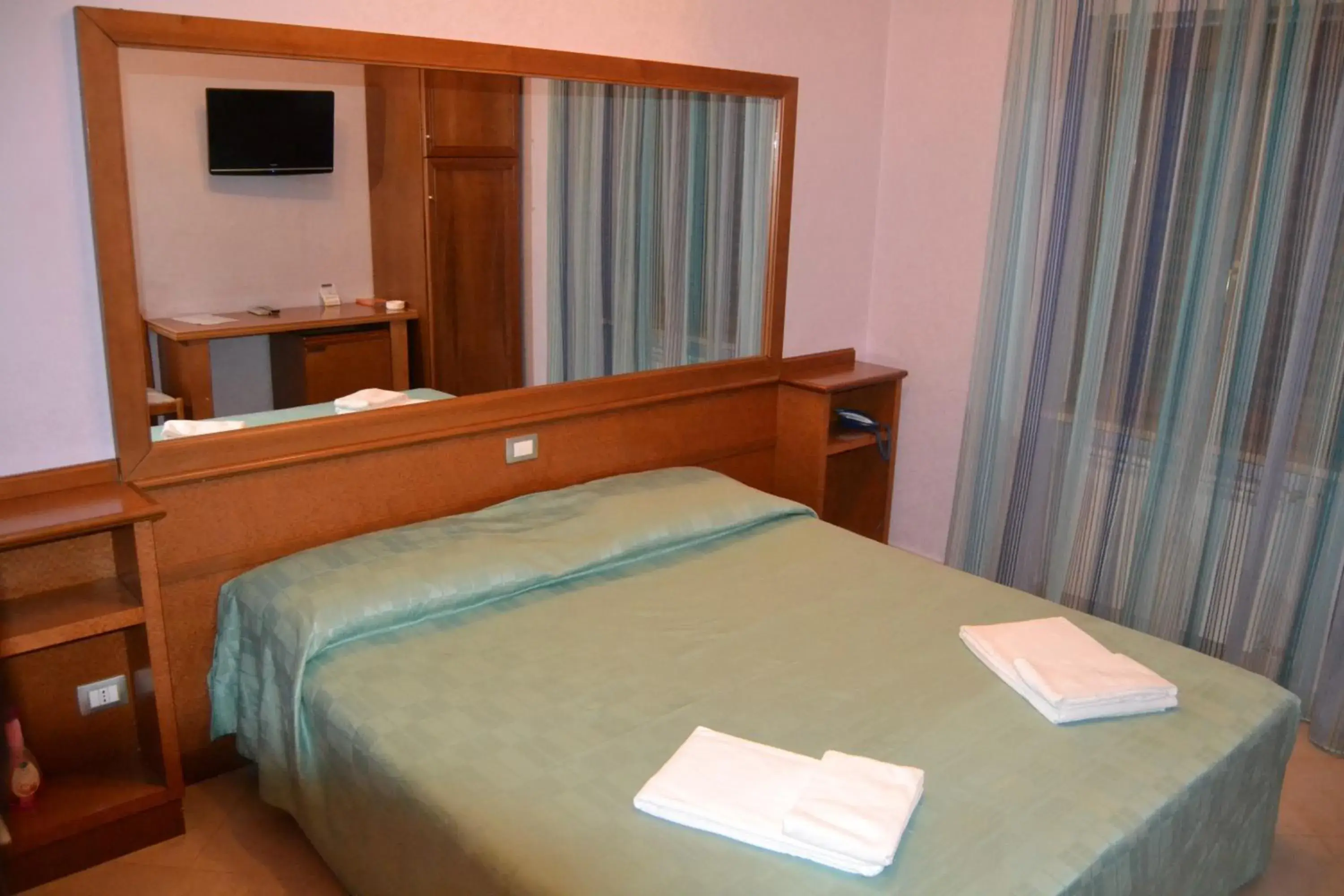 Double Room - single occupancy in Affittacamere Stranamore Double Room - single occupancy in Affittacamere Stranamore