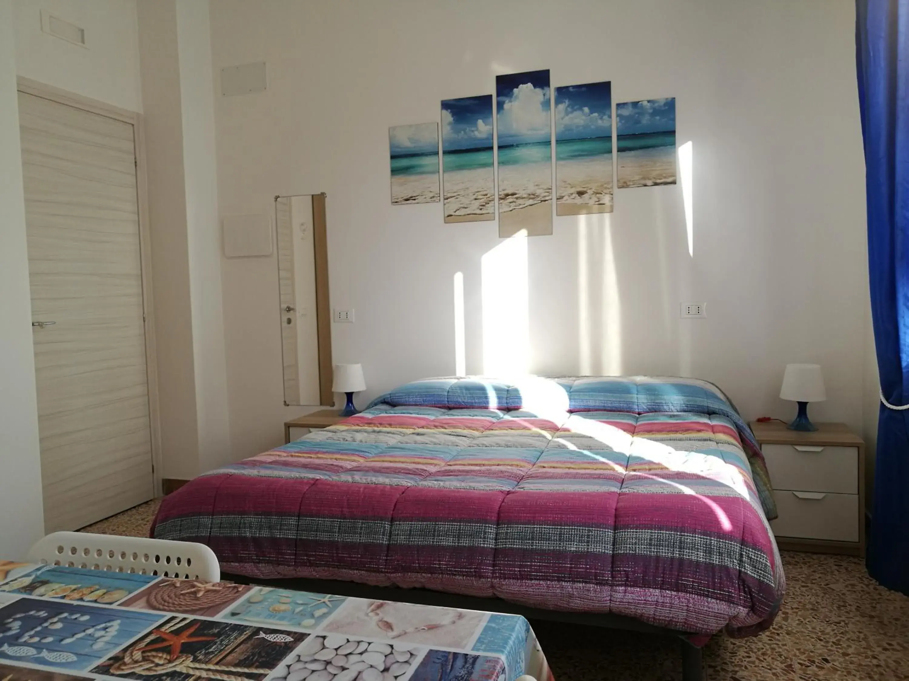 Double Room with Private Bathroom - single occupancy in B&B Laura e Chiara Double Room with Private Bathroom - single occupancy in B&B Laura e Chiara