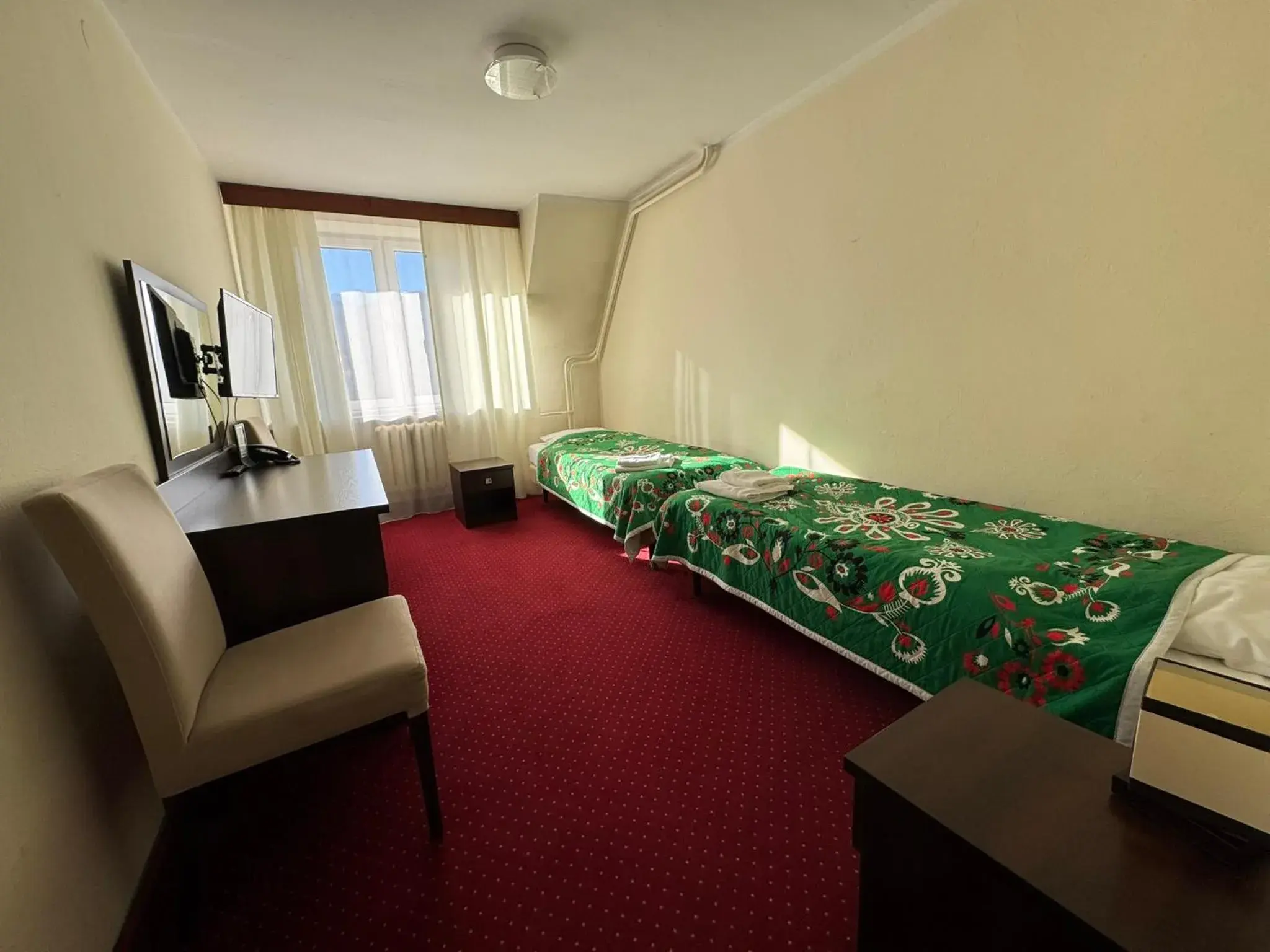 Twin Room with Mountain View in Dafne Zakopane Twin Room with Mountain View in Dafne Zakopane