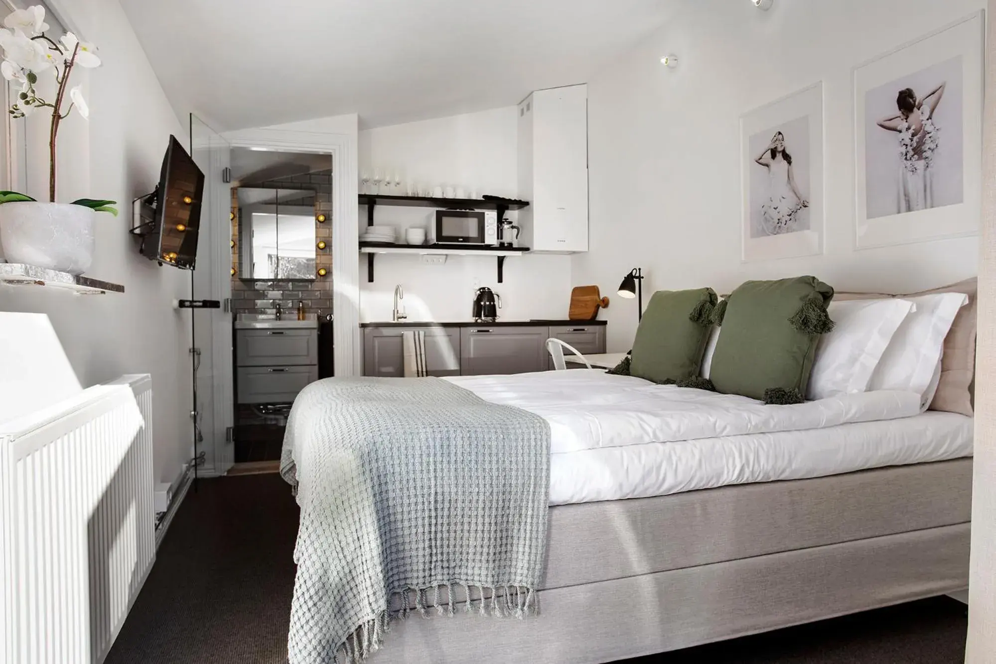 Queen Studio in WOW, Föreningsgatan 9 Queen Studio in WOW, Föreningsgatan 9