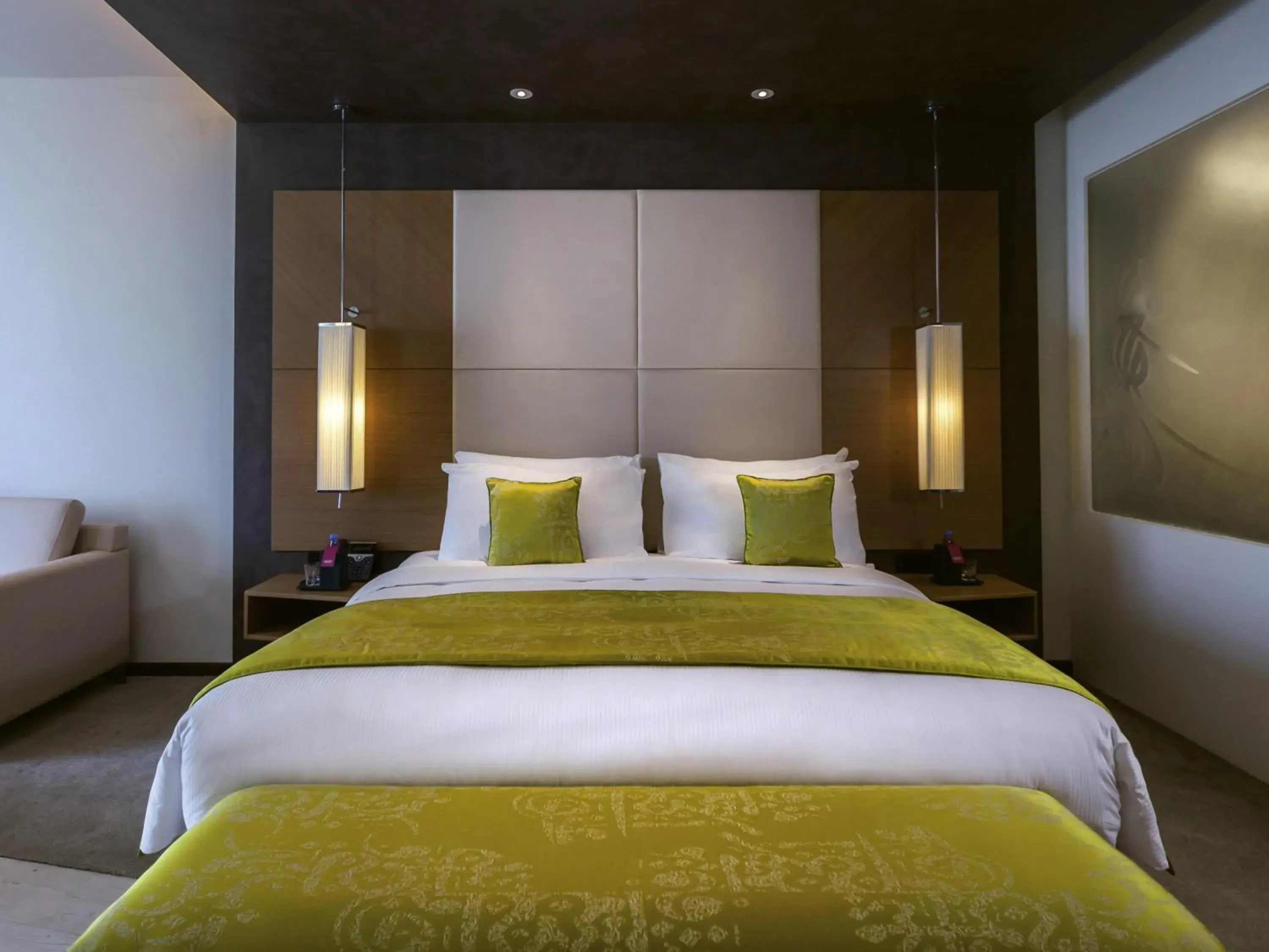 Superior King Room in Mövenpick Hotel du Lac Tunis Superior King Room in Mövenpick Hotel du Lac Tunis