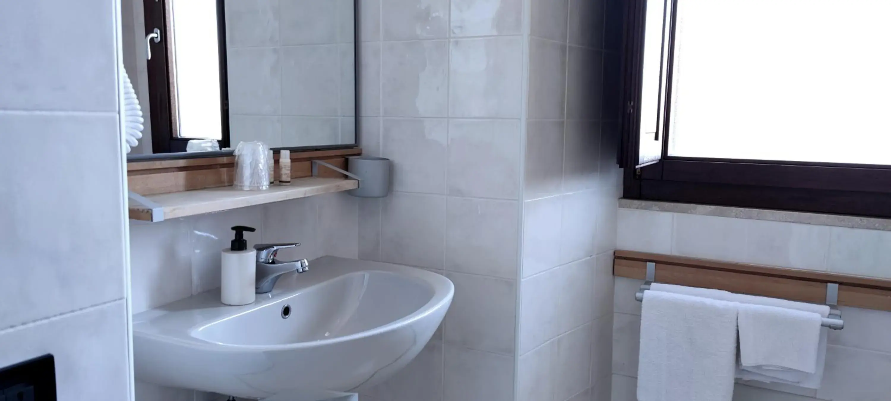 Triple Room in Diecizero Affittacamere Triple Room in Diecizero Affittacamere