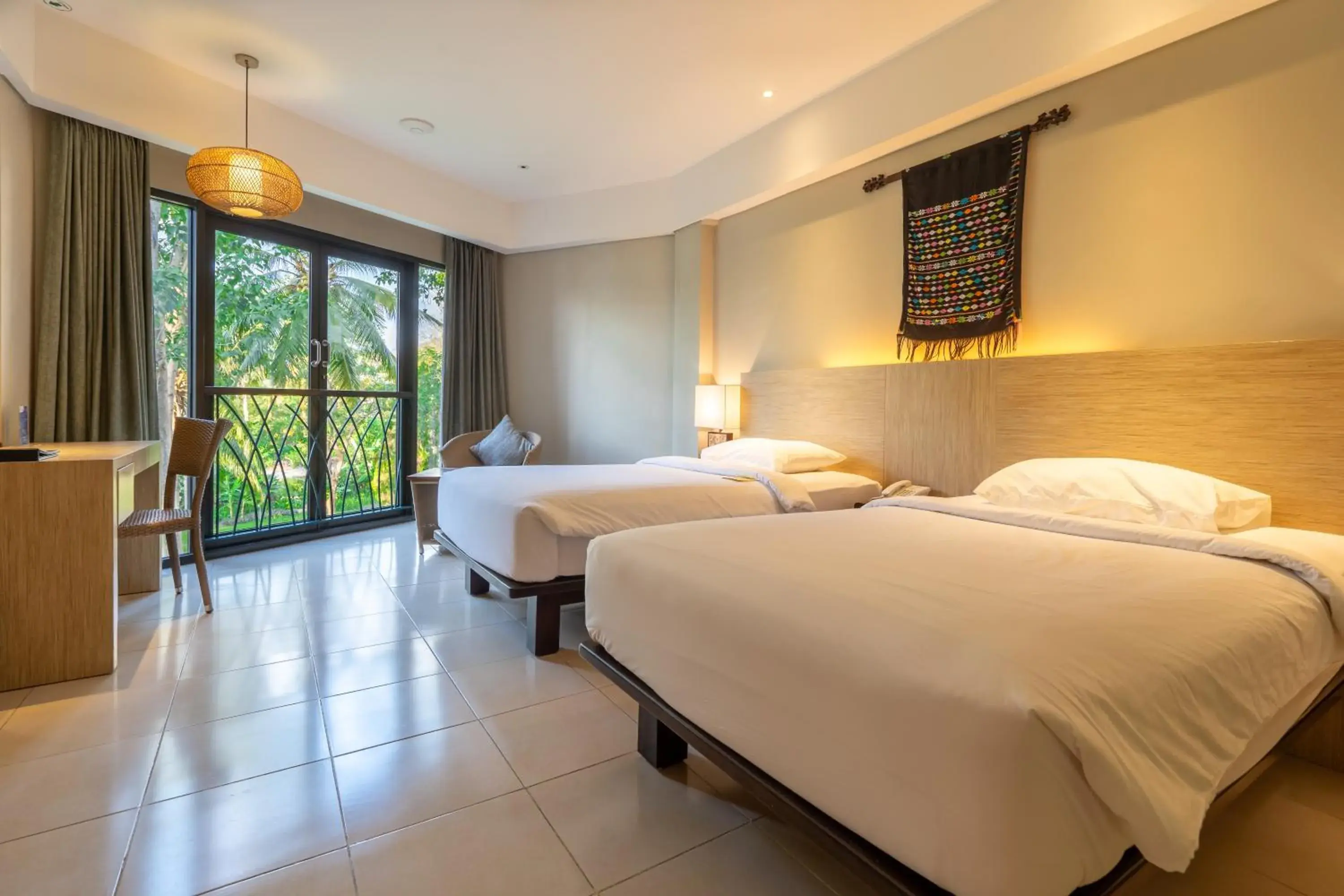 Deluxe Double or Twin Room in Bintang Flores Hotel Deluxe Double or Twin Room in Bintang Flores Hotel