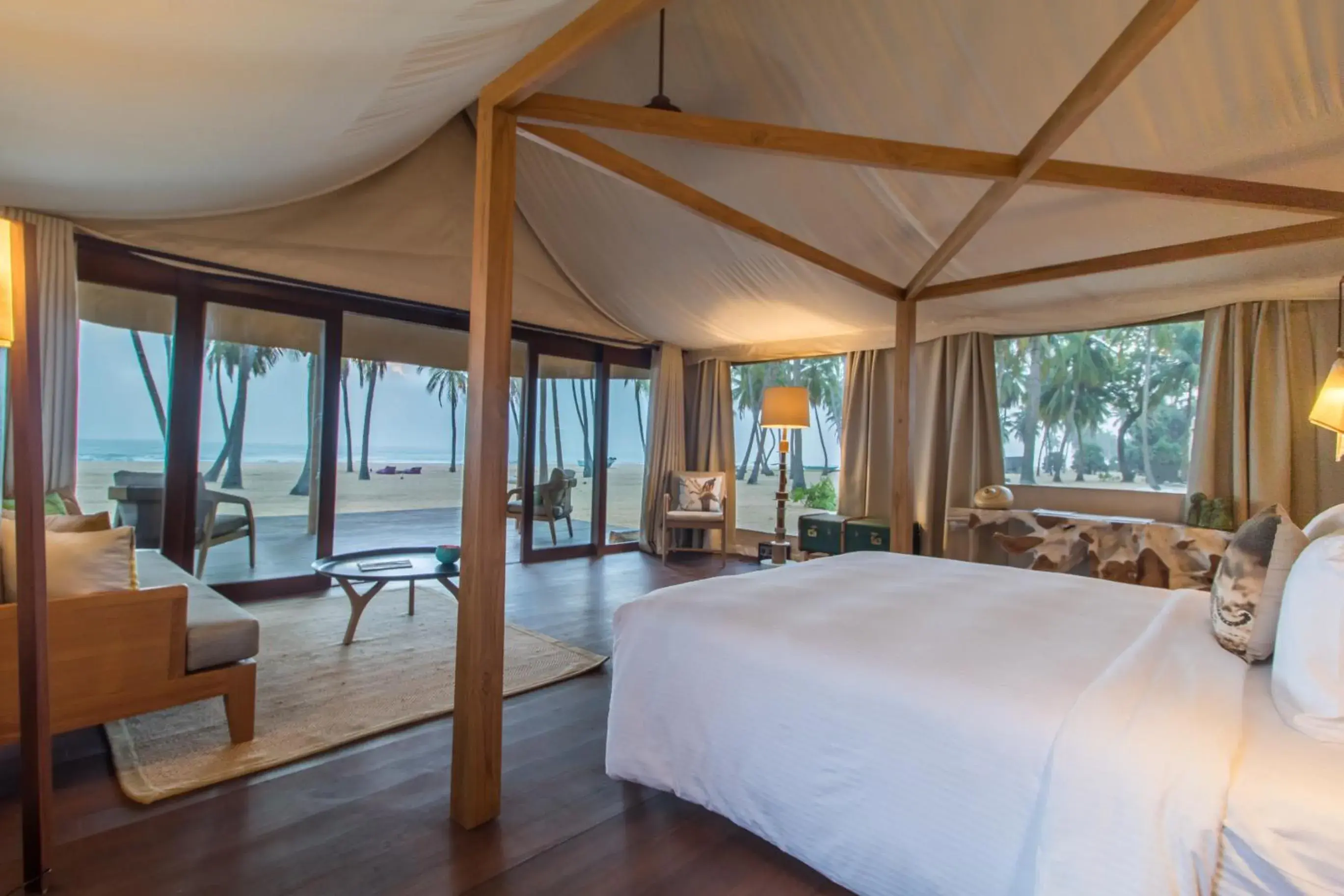 Beachfront Suite in Karpaha Sands Beachfront Suite in Karpaha Sands