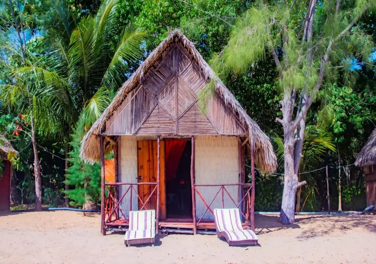 Bungalow - Beach Front in Reva Castel Bungalow - Beach Front in Reva Castel