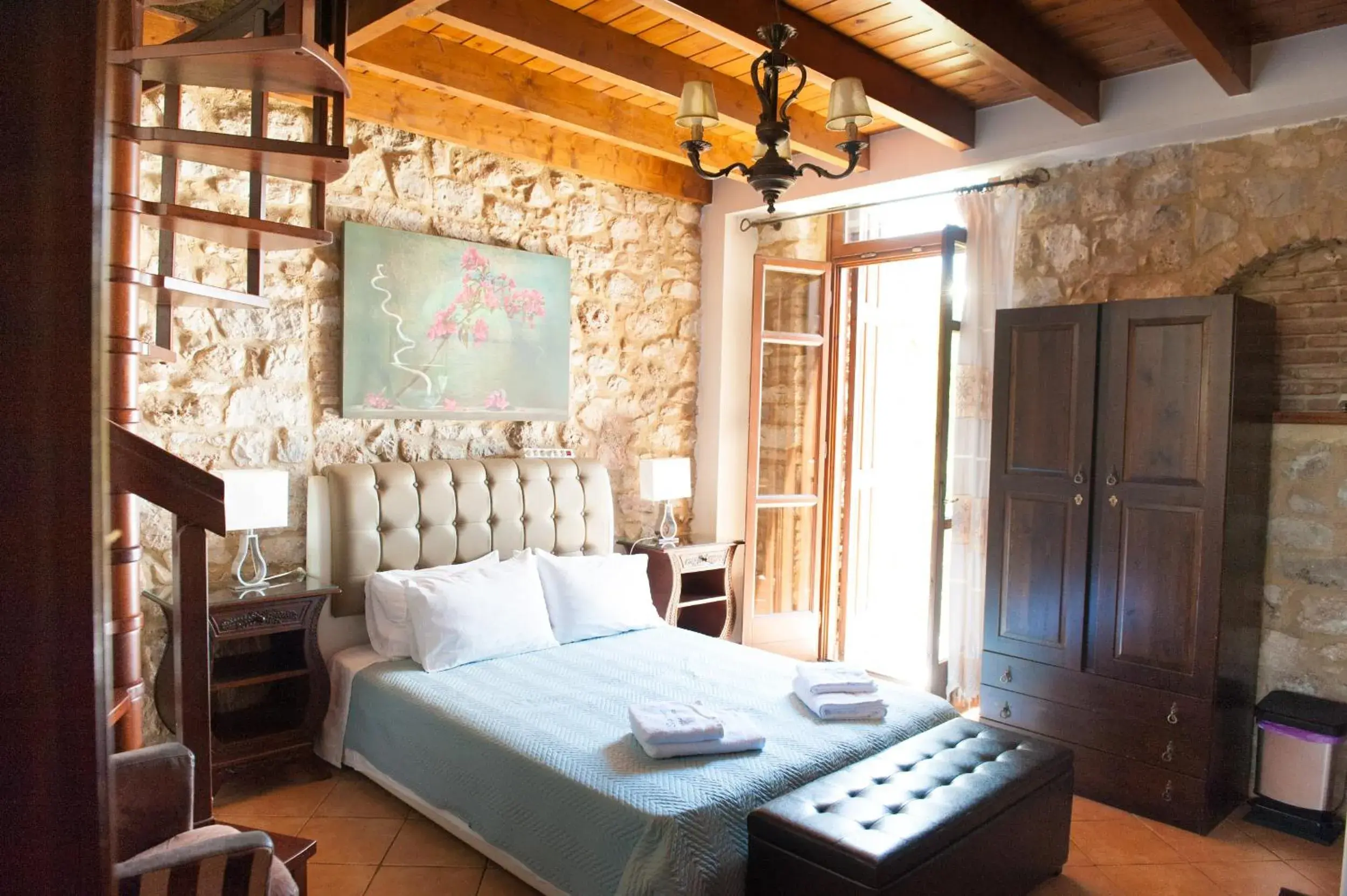 Suite with Garden View in SeaFront Stone Suites Suite with Garden View in SeaFront Stone Suites