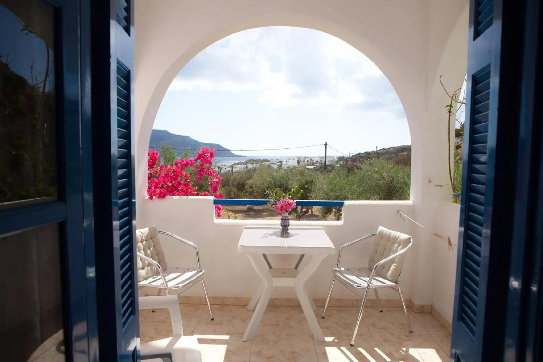 Studio with Sea View (3 Adults) in Vardes Hotel Studios Studio with Sea View (3 Adults) in Vardes Hotel Studios