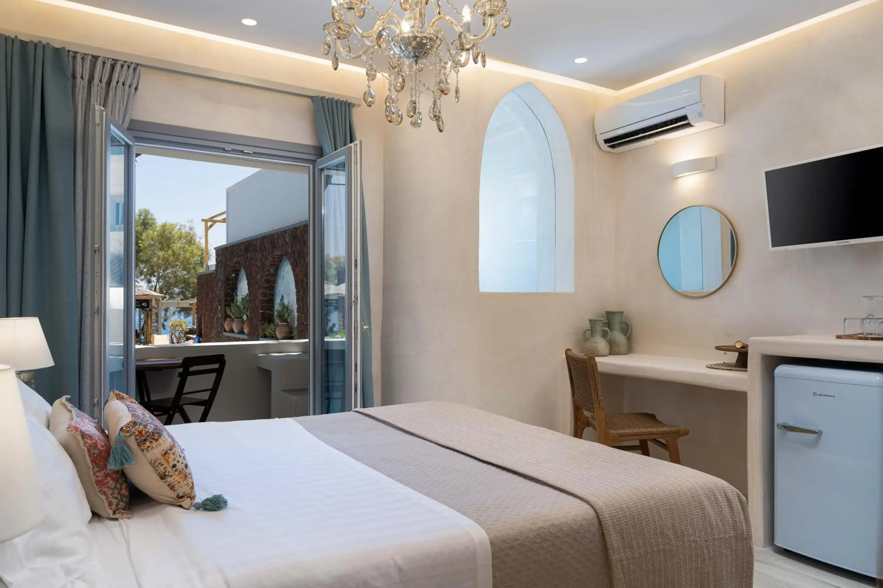 Superior Double Room with Jacuzzi in Thousand Stars Suites&Rooms Superior Double Room with Jacuzzi in Thousand Stars Suites&Rooms