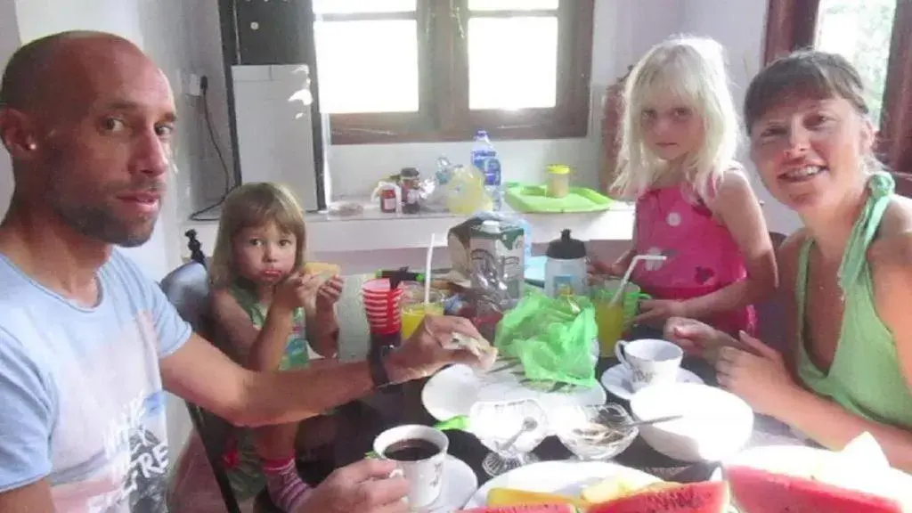 Mixed Dormitory Room in Green Herbal Ayurvedic Eco-Lodge Mixed Dormitory Room in Green Herbal Ayurvedic Eco-Lodge
