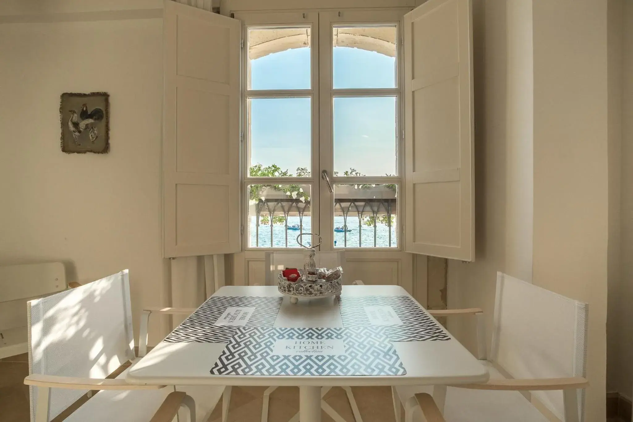 Studio Apartment with Sea View in Palazzo Alfeo Aparthotel Studio Apartment with Sea View in Palazzo Alfeo Aparthotel