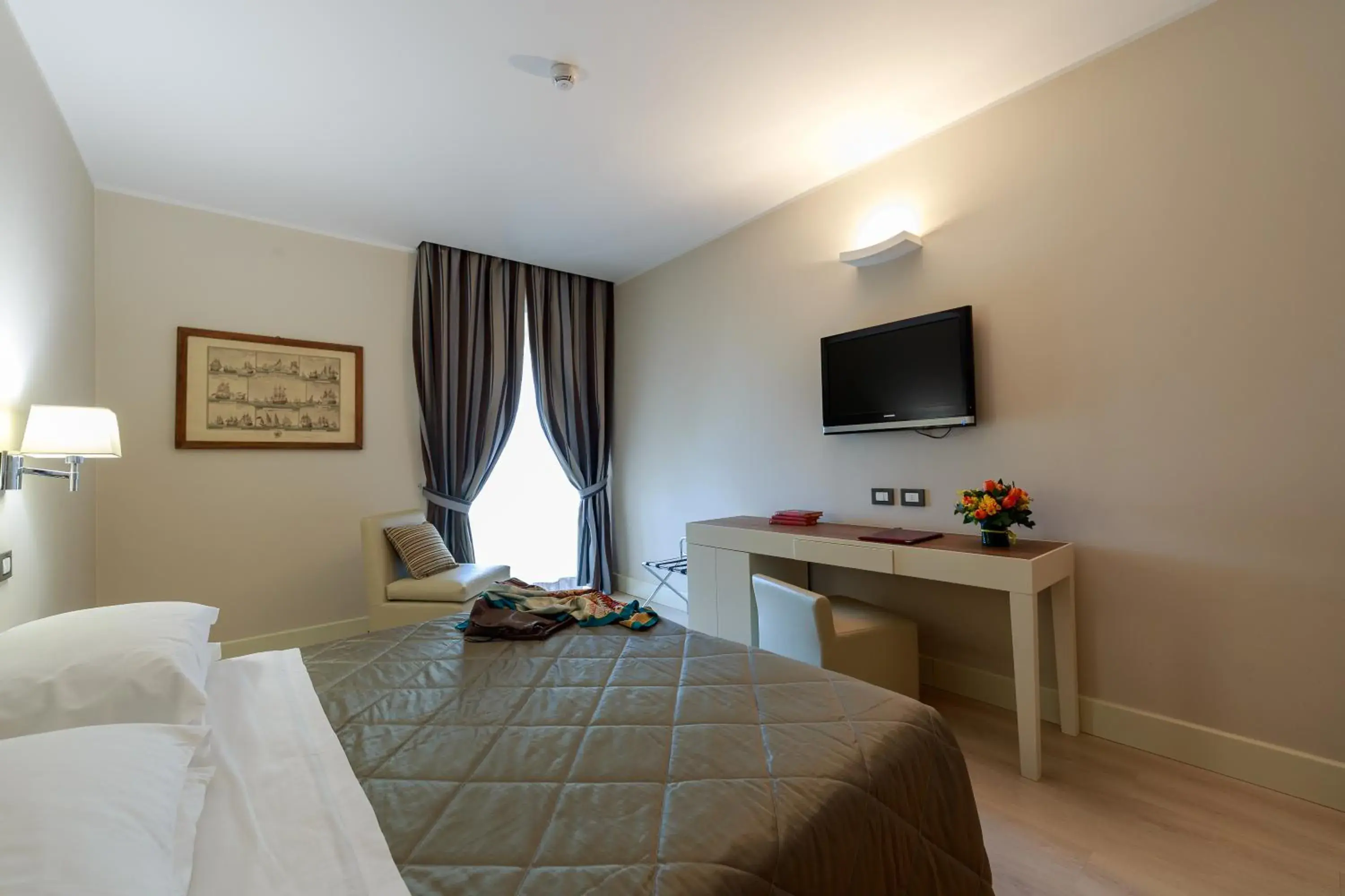 Superior Double or Twin Room in Hotel Mirasole International Superior Double or Twin Room in Hotel Mirasole International