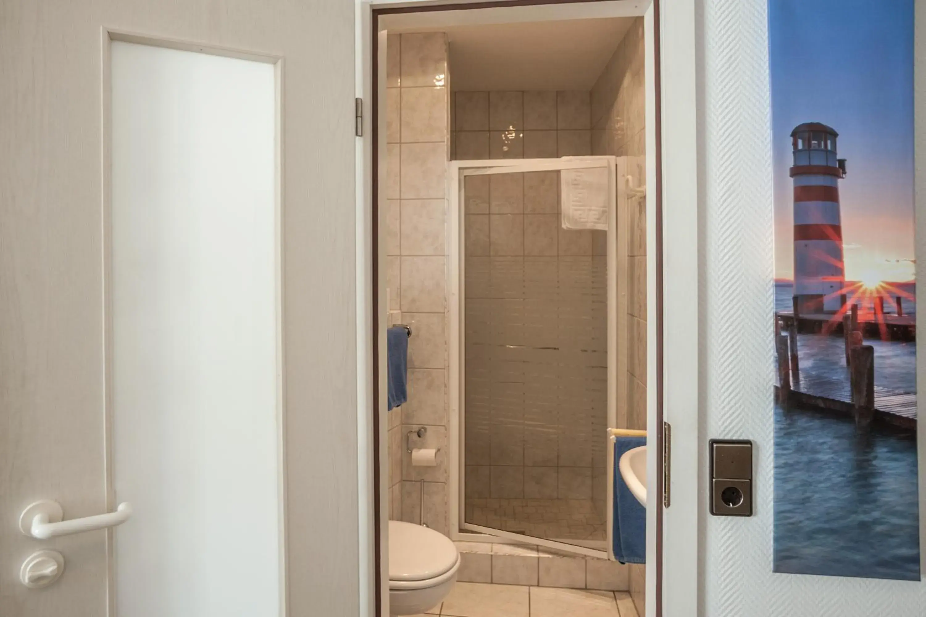 Triple Room with Private Bathroom - single occupancy in Hotel Böving Triple Room with Private Bathroom - single occupancy in Hotel Böving