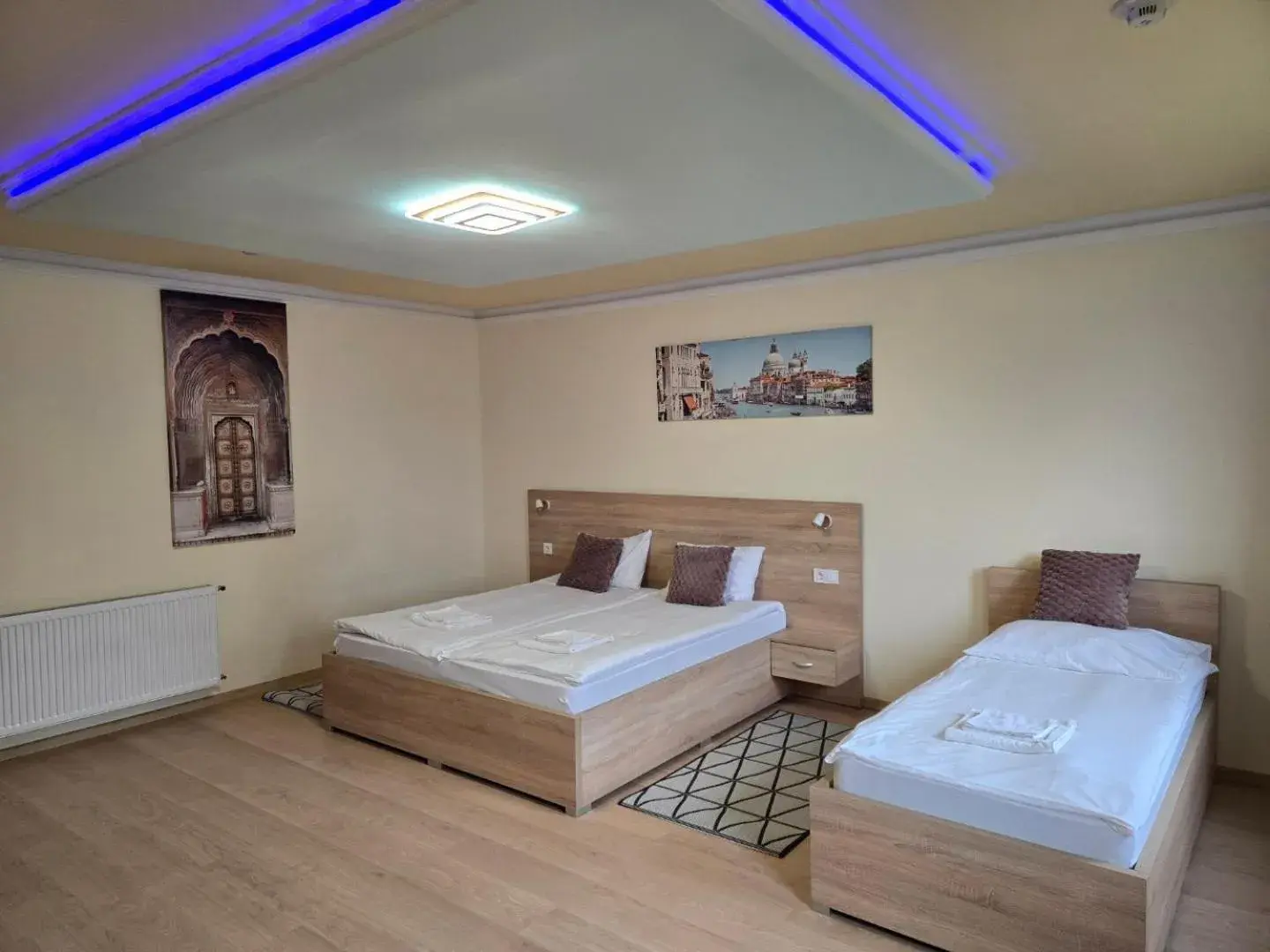 Standard Twin Room in Hotel Bíbic és Tüskevár Étterem és Horgásztó Standard Twin Room in Hotel Bíbic és Tüskevár Étterem és Horgásztó