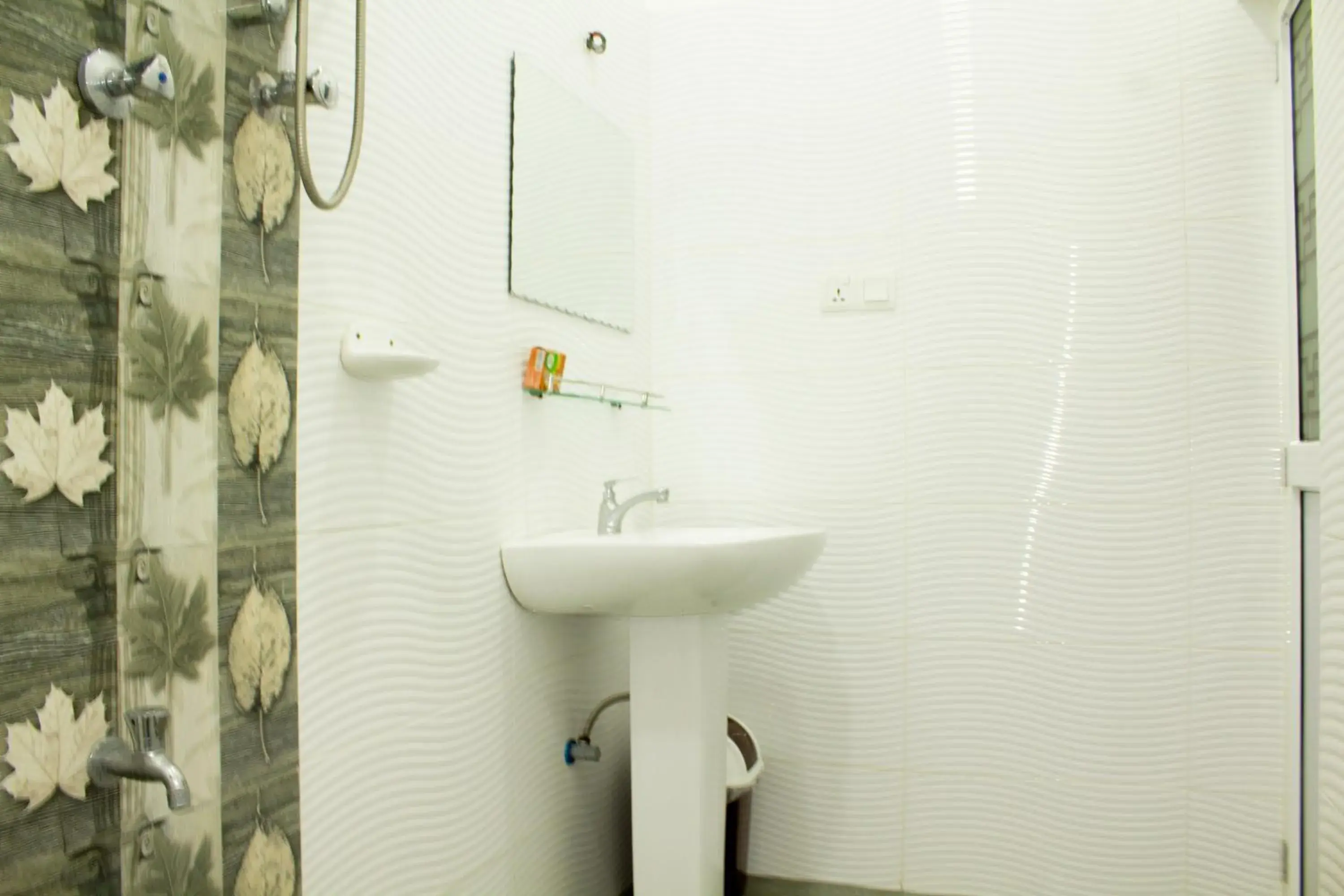 Triple Room with Balcony - single occupancy in Lavender Home Yala Safari Triple Room with Balcony - single occupancy in Lavender Home Yala Safari