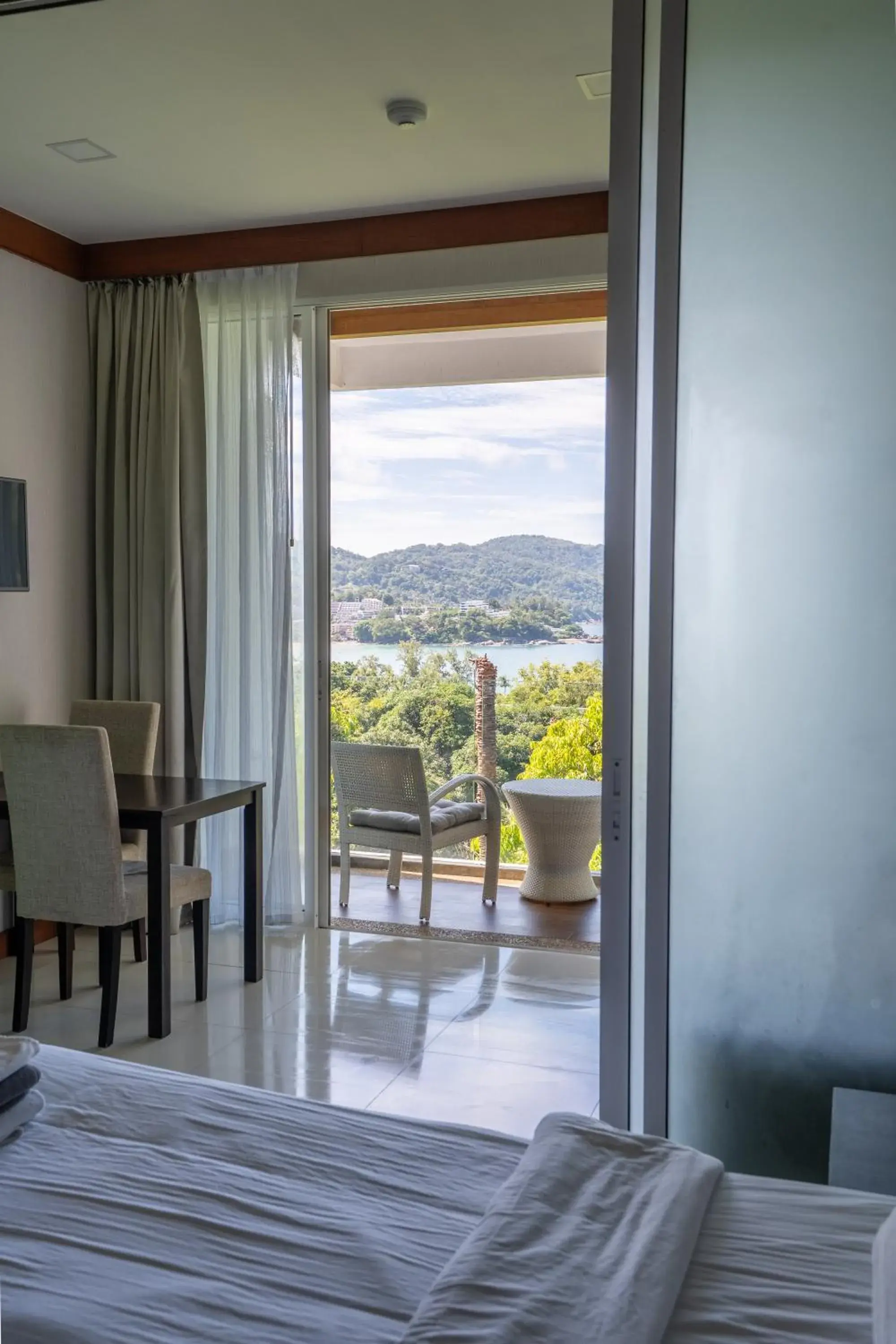 Apartment with Balcony in Q Kata Residence Apartment with Balcony in Q Kata Residence