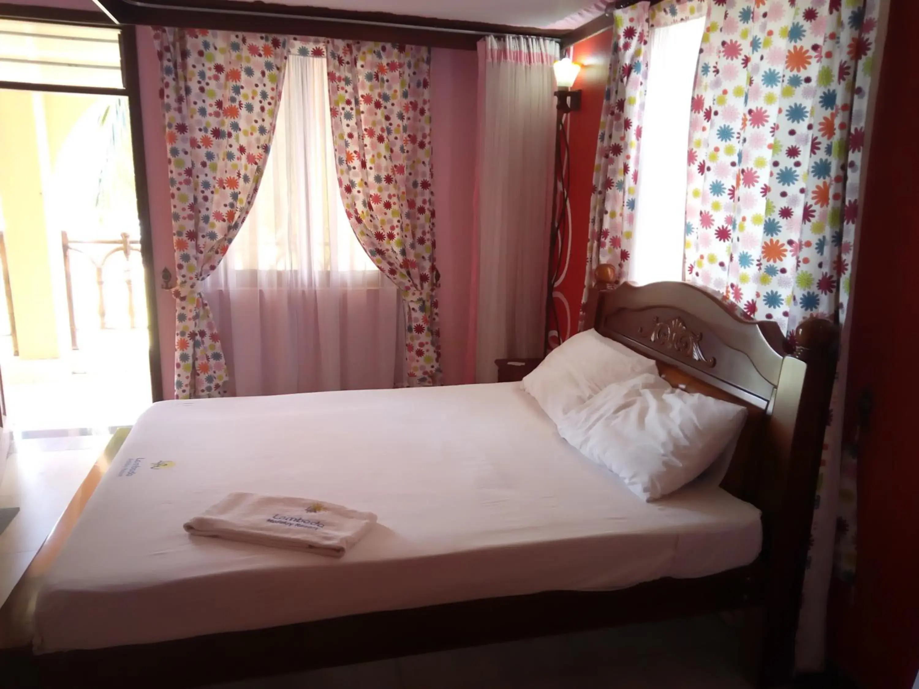 Deluxe Single Room - single occupancy in Lambada Holiday Resort Mombasa Deluxe Single Room - single occupancy in Lambada Holiday Resort Mombasa