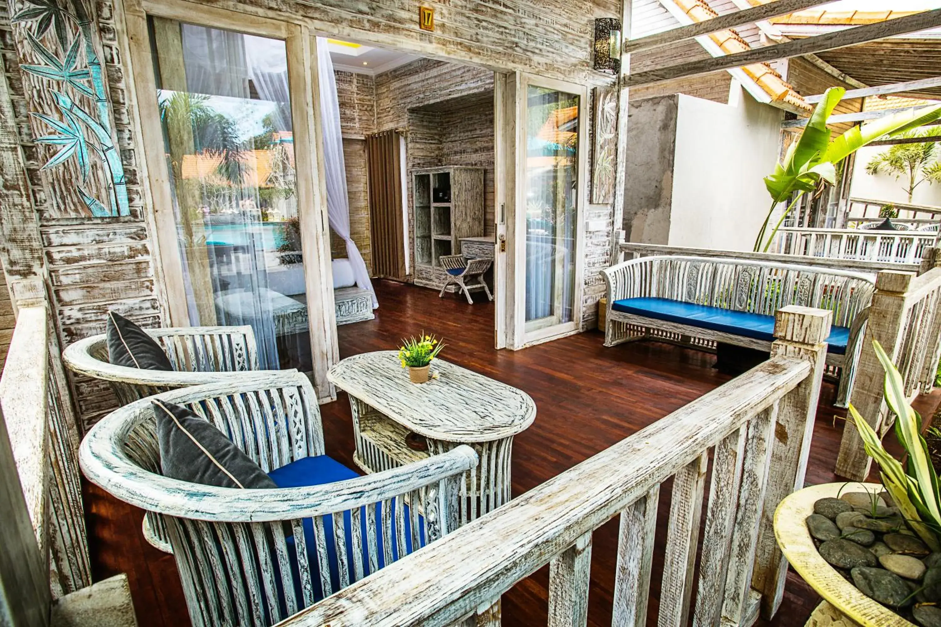 Deluxe Suite with Connecting Room in The Palm Grove Villas Deluxe Suite with Connecting Room in The Palm Grove Villas