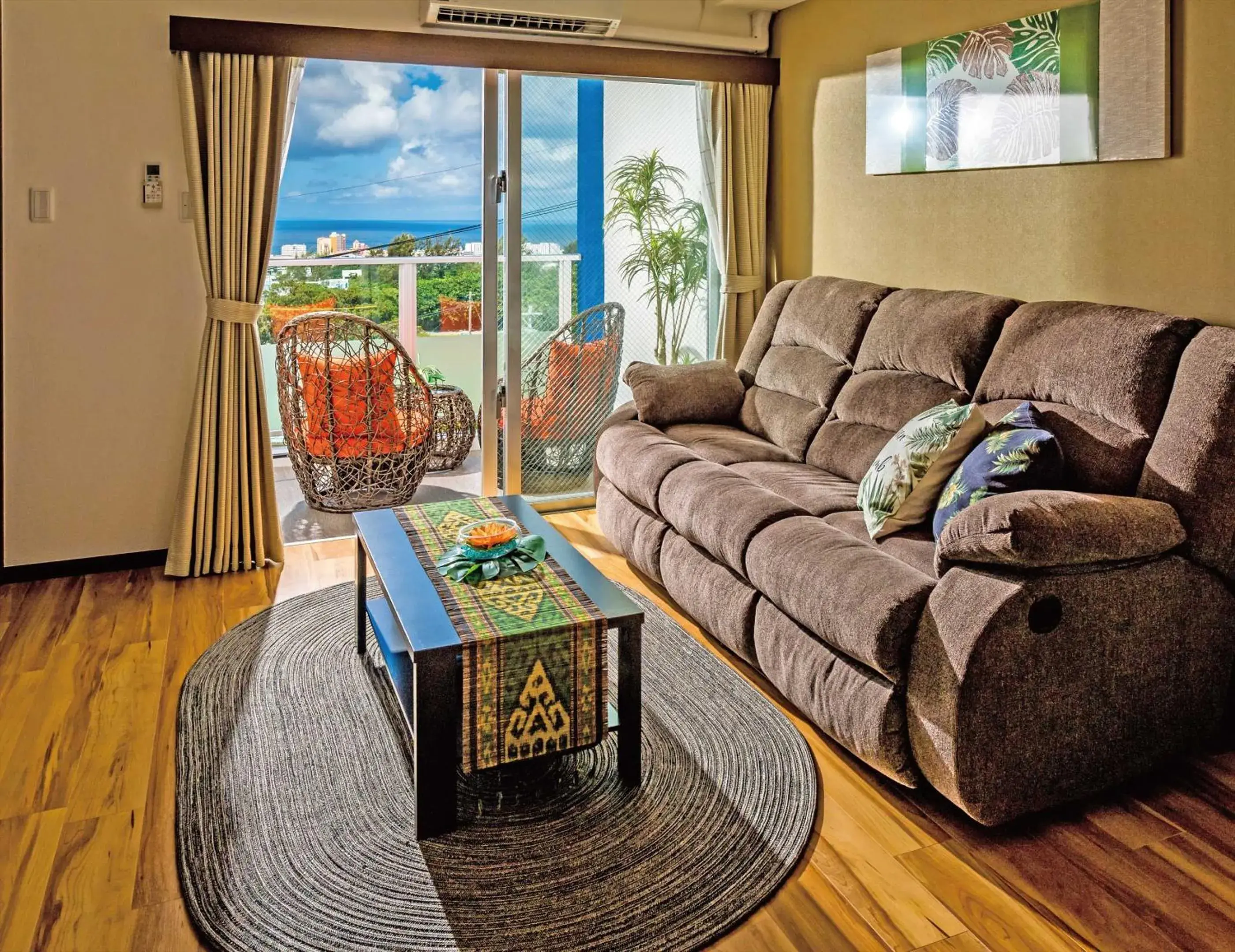 Sky Deluxe Twin (Upper Floor, 41.4sqm, 1LDK) - single occupancy in Zoe Resort The Sunset Village Okinawa Chatan Sky Deluxe Twin (Upper Floor, 41.4sqm, 1LDK) - single occupancy in Zoe Resort The Sunset Village Okinawa Chatan