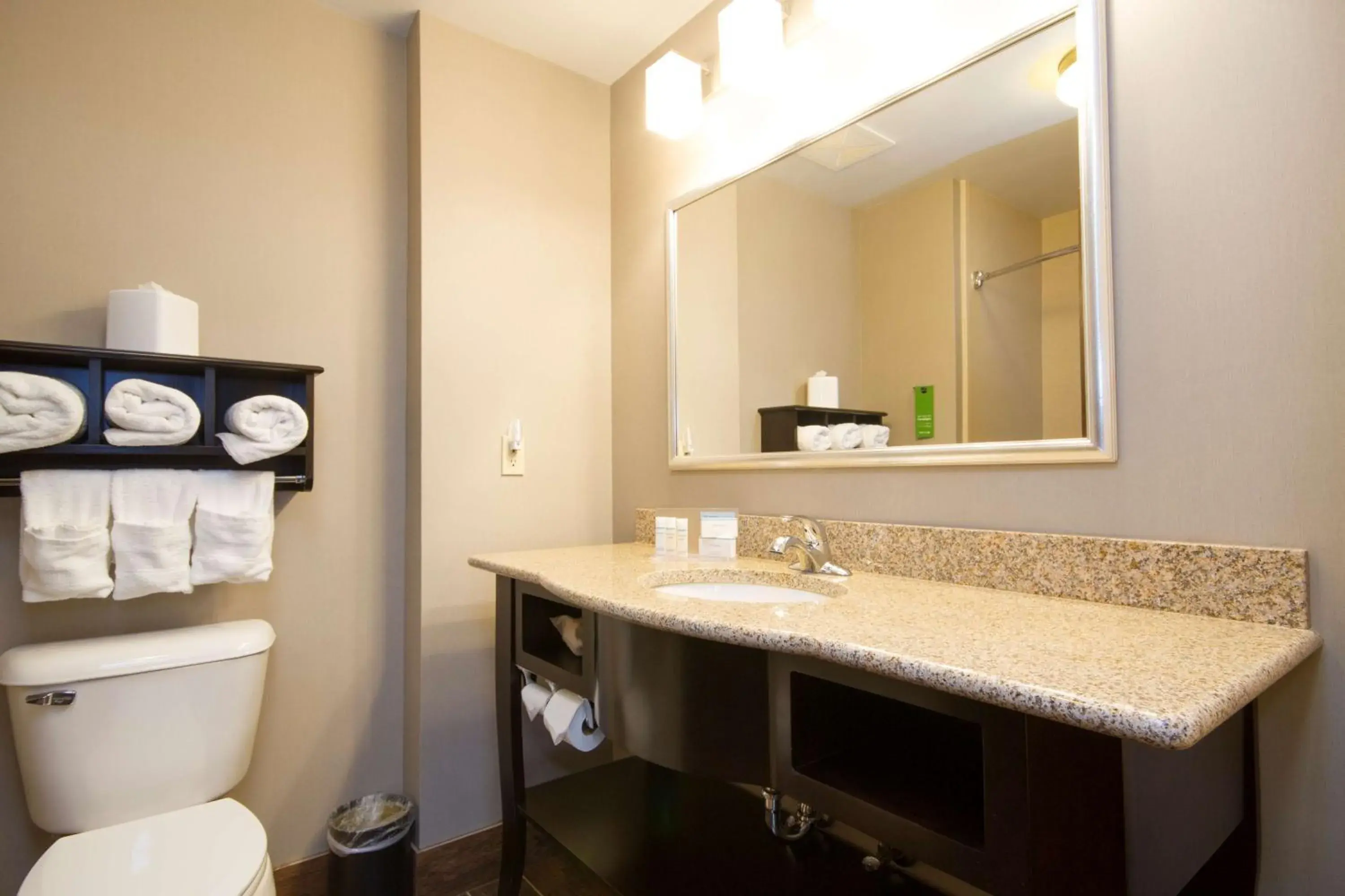 Deluxe Queen Room with Two Queen Beds - Non-Smoking in Hampton Inn Marshall Deluxe Queen Room with Two Queen Beds - Non-Smoking in Hampton Inn Marshall