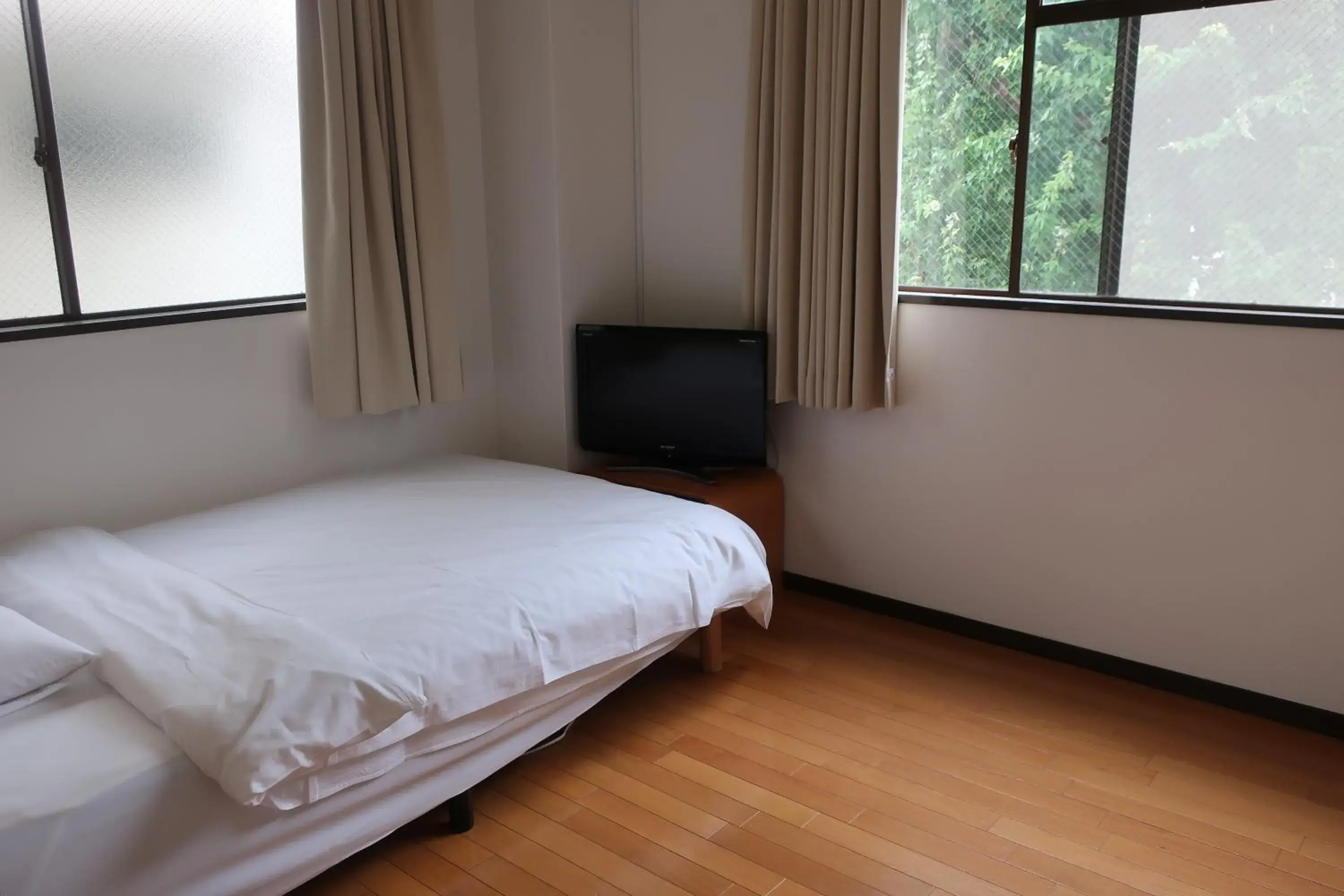 2no HOME & PARK 2no HOME & PARK