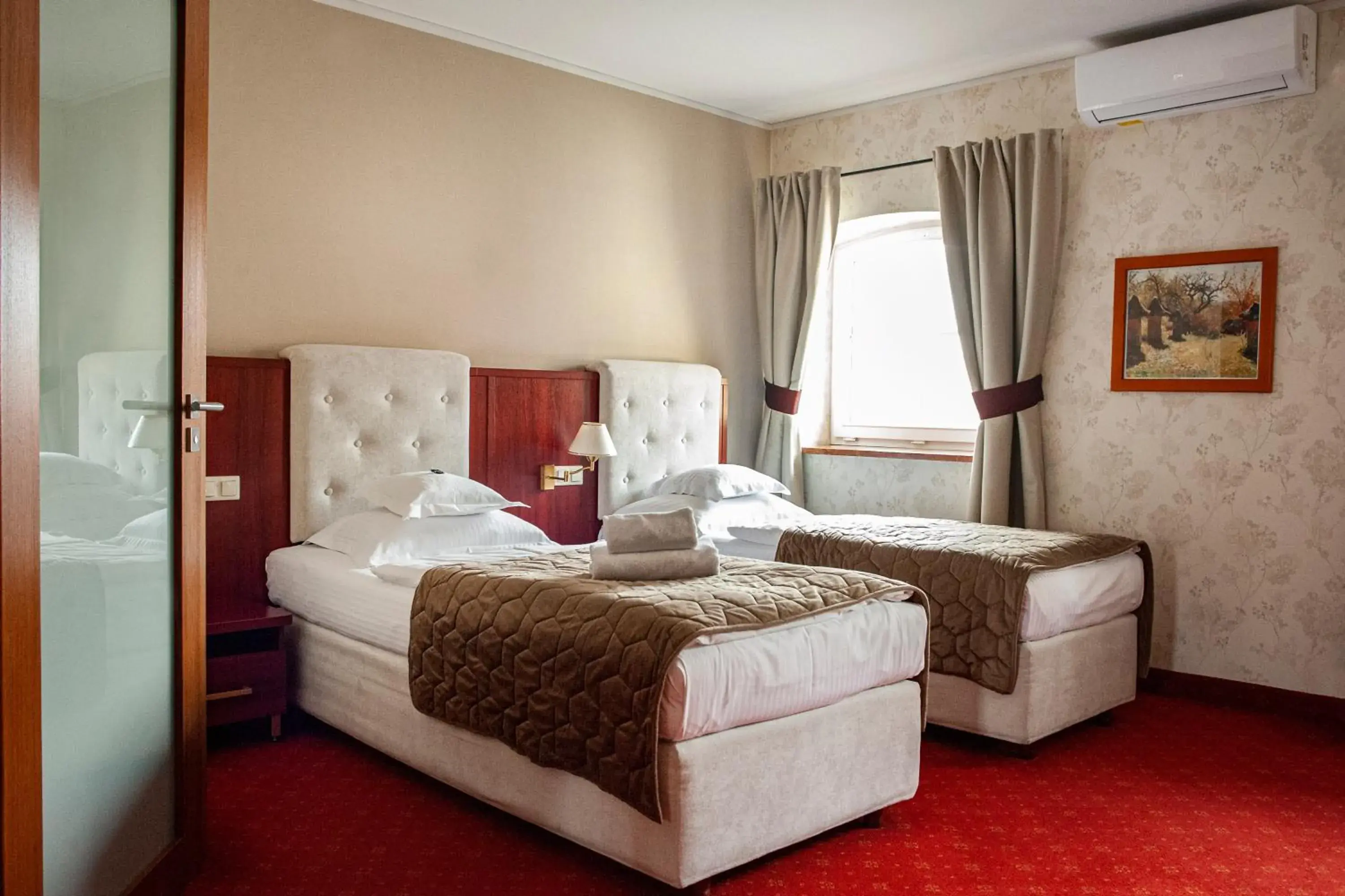 Standard Twin Room - single occupancy in Hotel Spichlerz Lubawa Standard Twin Room - single occupancy in Hotel Spichlerz Lubawa