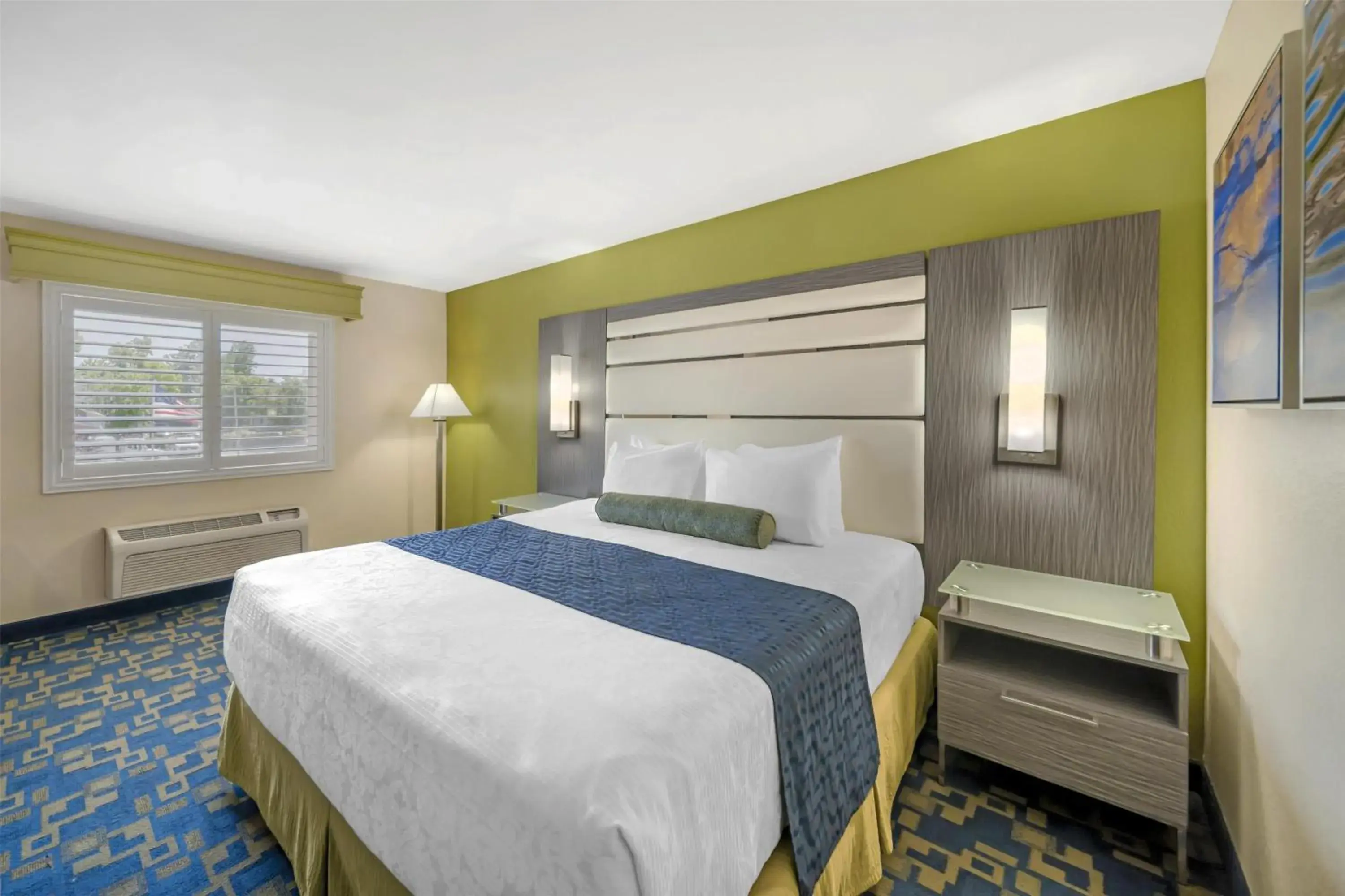 King Room - Pet Friendly in Best Western Antelope Inn & Suites King Room - Pet Friendly in Best Western Antelope Inn & Suites