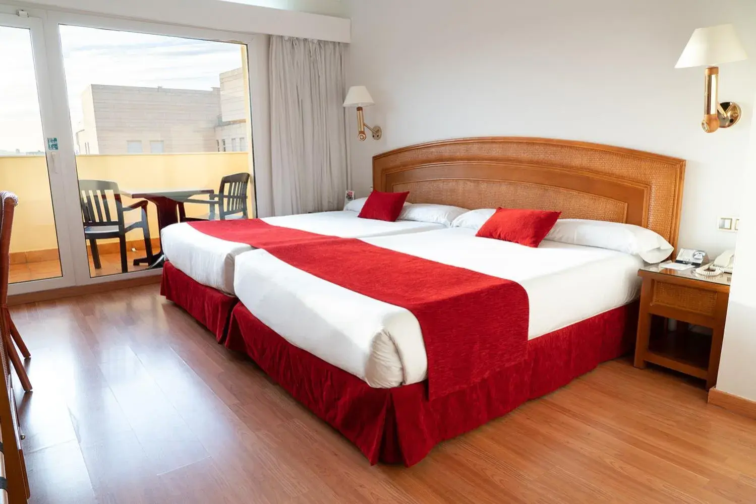 Double or Twin Room (2 Adults + 1 Child) in Senator Marbella Double or Twin Room (2 Adults + 1 Child) in Senator Marbella