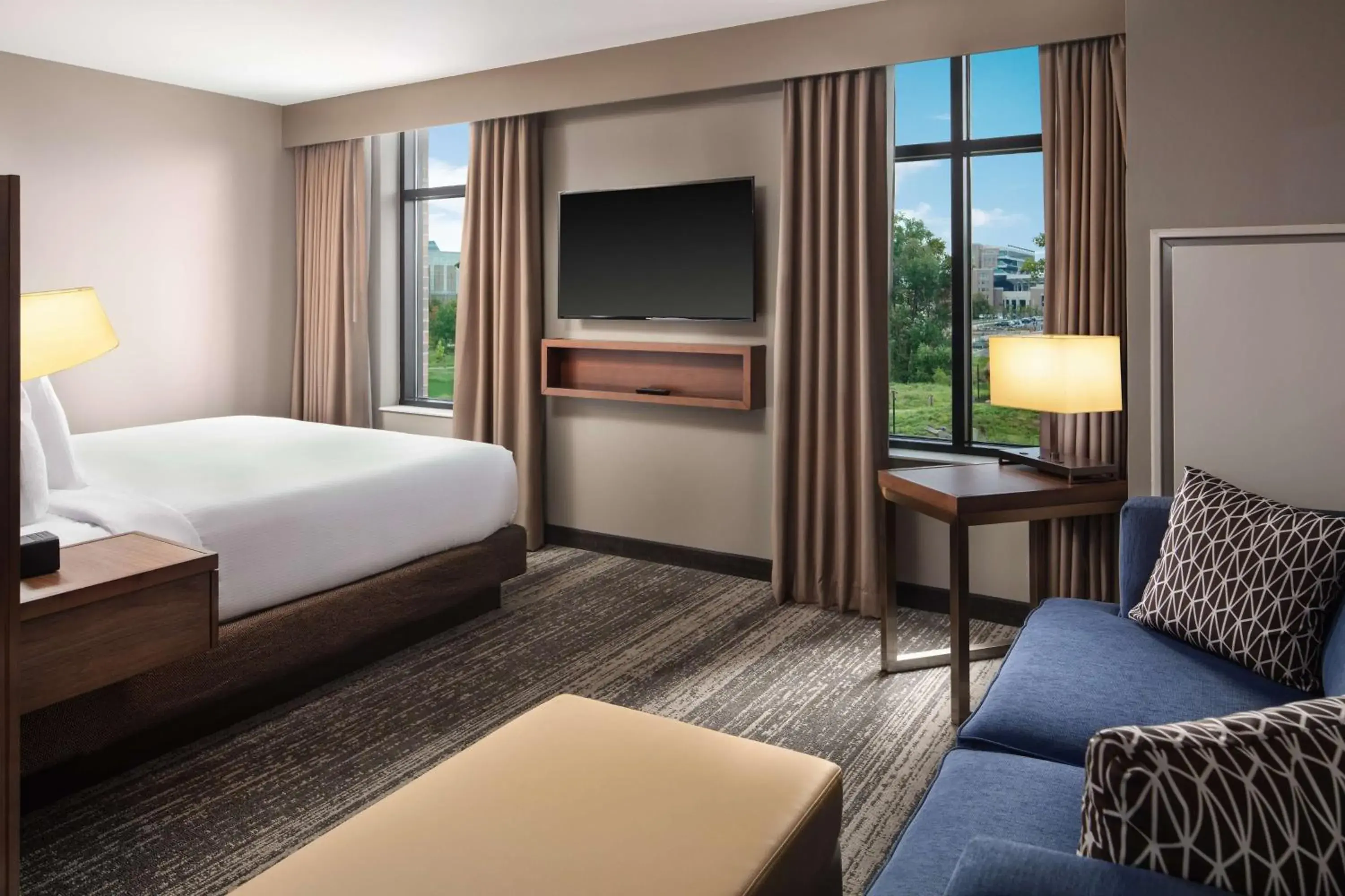 King Studio Suite with Roll-In Shower in Embassy Suites by Hilton South Bend King Studio Suite with Roll-In Shower in Embassy Suites by Hilton South Bend