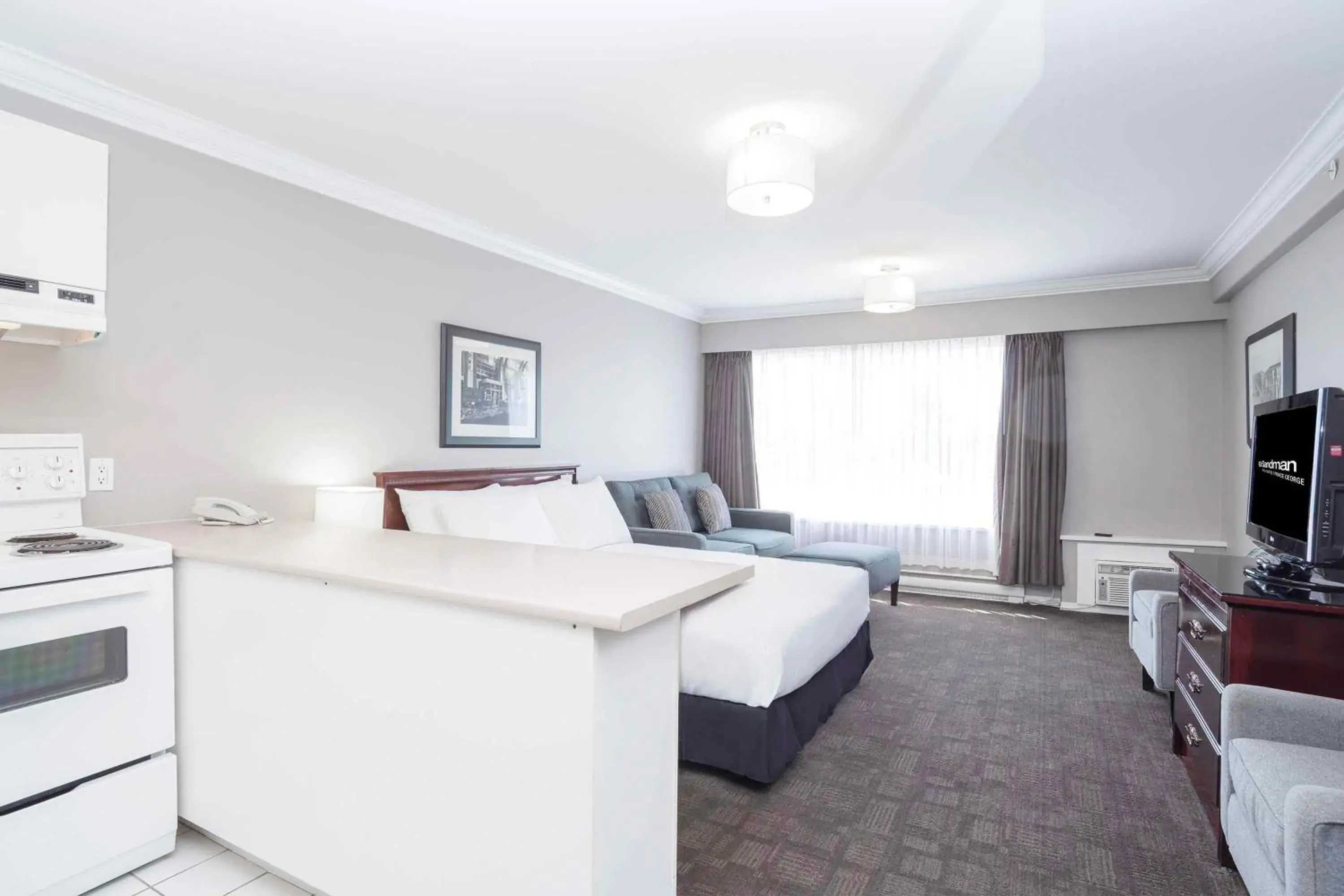Studio Suite, 1 King Bed, Kitchen in Sandman Hotel & Suites Prince George Studio Suite, 1 King Bed, Kitchen in Sandman Hotel & Suites Prince George