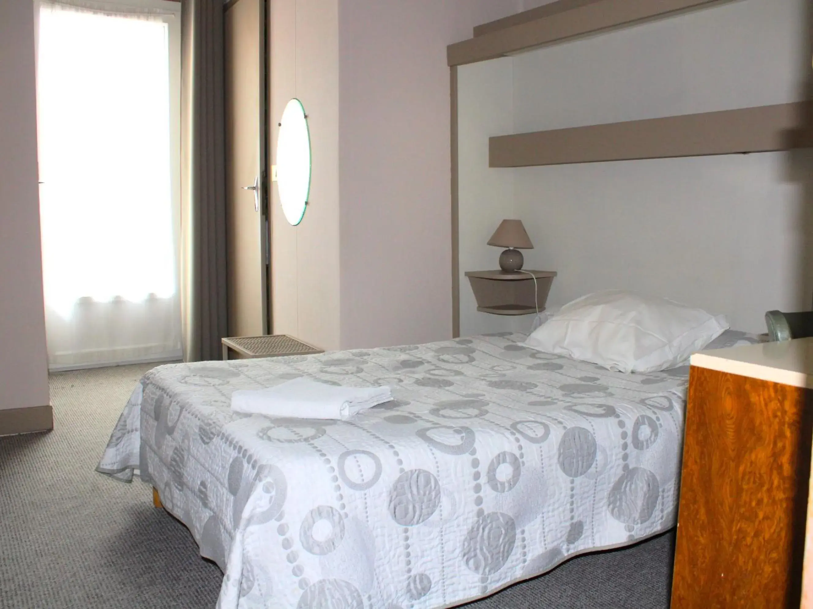 Single Room in Hotel Du Gave Single Room in Hotel Du Gave