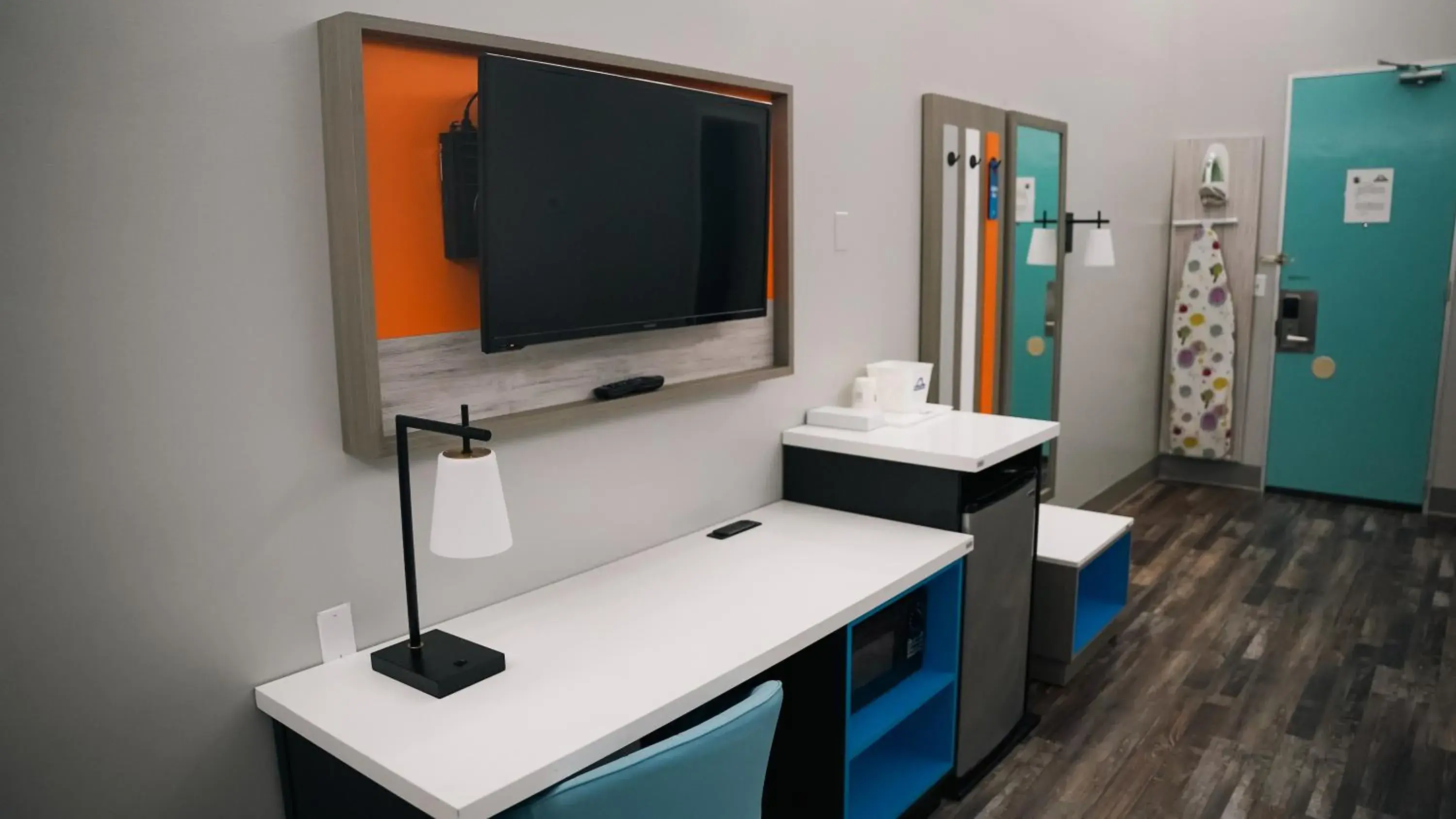 King Room - Non-Smoking in Days Inn by Wyndham Southington King Room - Non-Smoking in Days Inn by Wyndham Southington