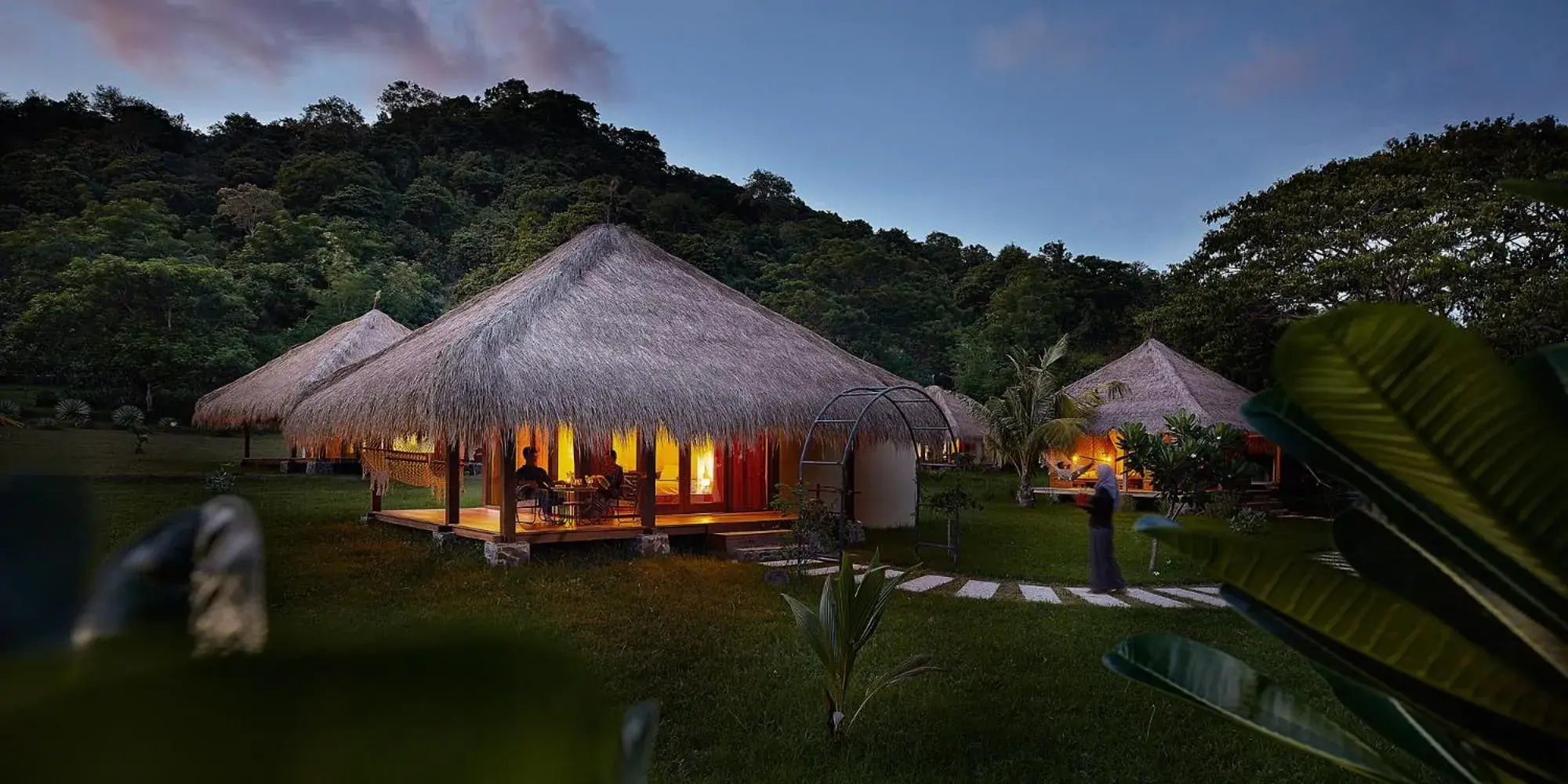 Bungalow with Garden View with Free Return Boat from Kores Harbor to Gili Asahan (Based on Schedule) in Pearl Beach Resort Gili Asahan Bungalow with Garden View with Free Return Boat from Kores Harbor to Gili Asahan (Based on Schedule) in Pearl Beach Resort Gili Asahan