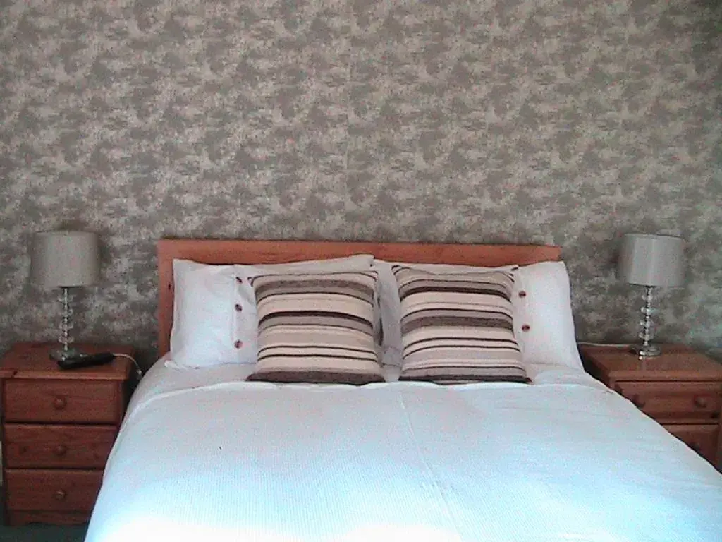 Deluxe King Room in Avondale House Deluxe King Room in Avondale House