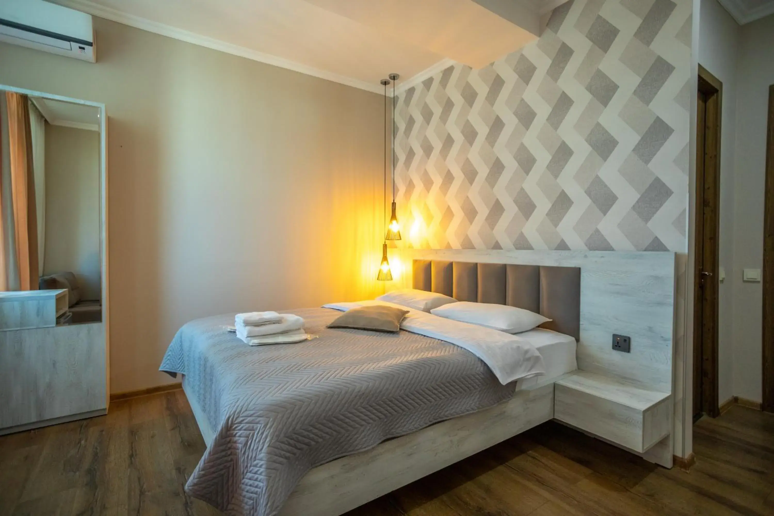 Superior Double or Twin Room with City View - single occupancy in Hotel Terrace Kutaisi Superior Double or Twin Room with City View - single occupancy in Hotel Terrace Kutaisi