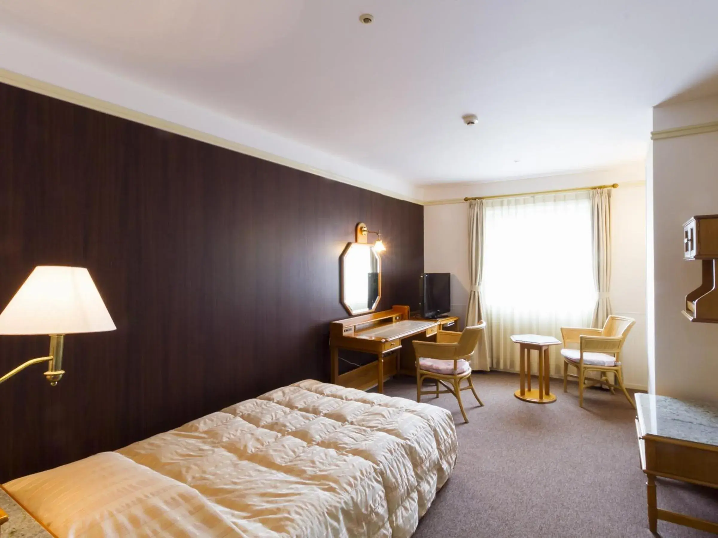 Single Room - Smoking in Hotel Merieges Single Room - Smoking in Hotel Merieges