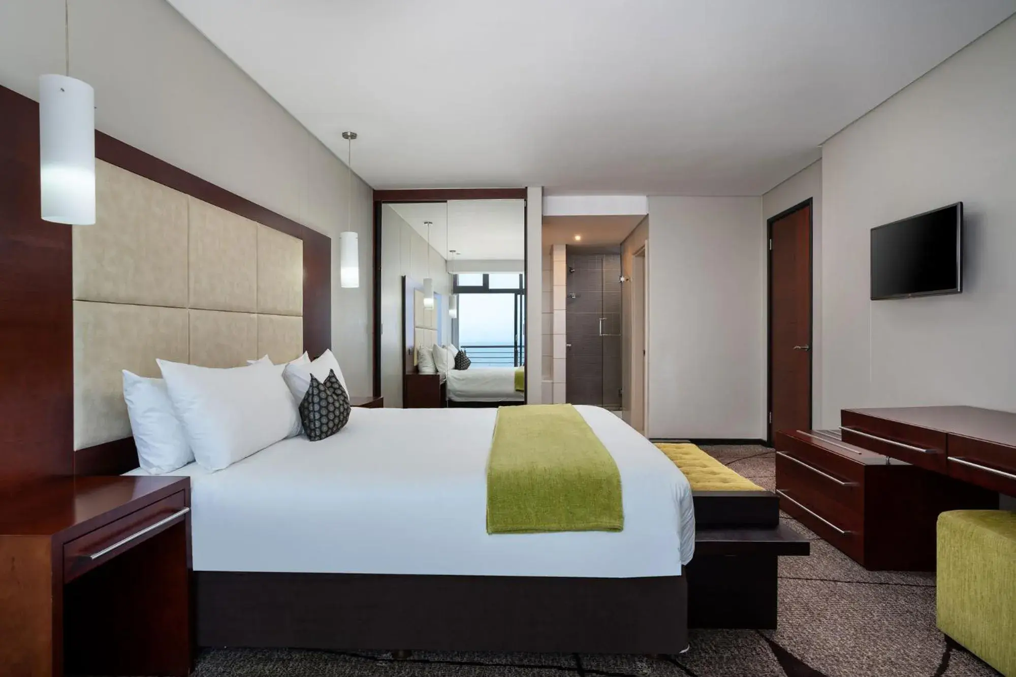 Superior Two-Bedroom Suite in Premier Hotel East London ICC Superior Two-Bedroom Suite in Premier Hotel East London ICC