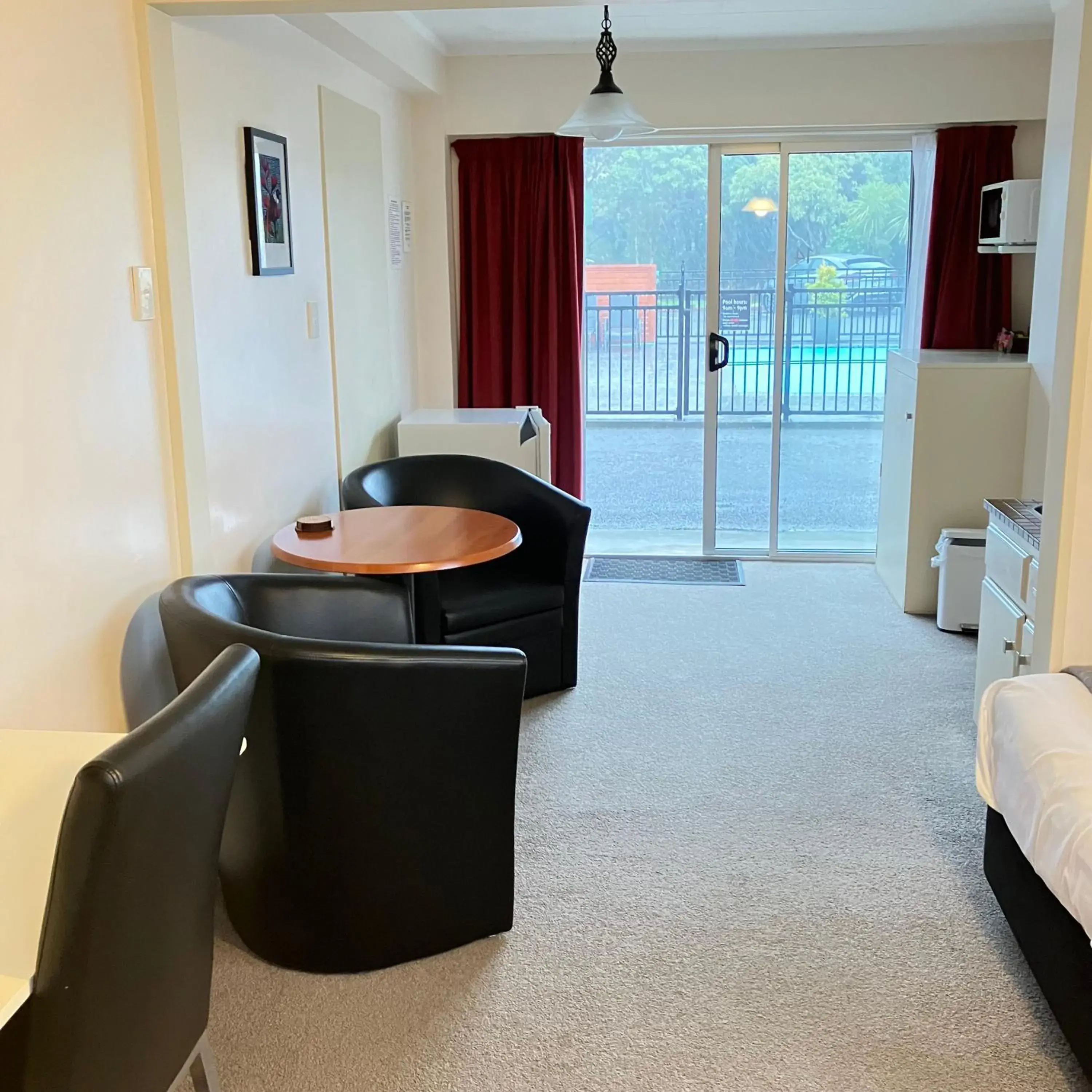 Executive Studio in Kapiti Gateway Motel Executive Studio in Kapiti Gateway Motel