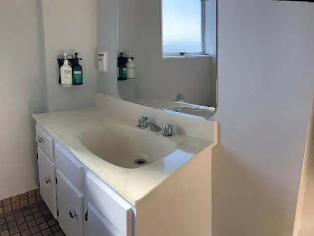 Executive Apartment in Kapiti Gateway Motel Executive Apartment in Kapiti Gateway Motel