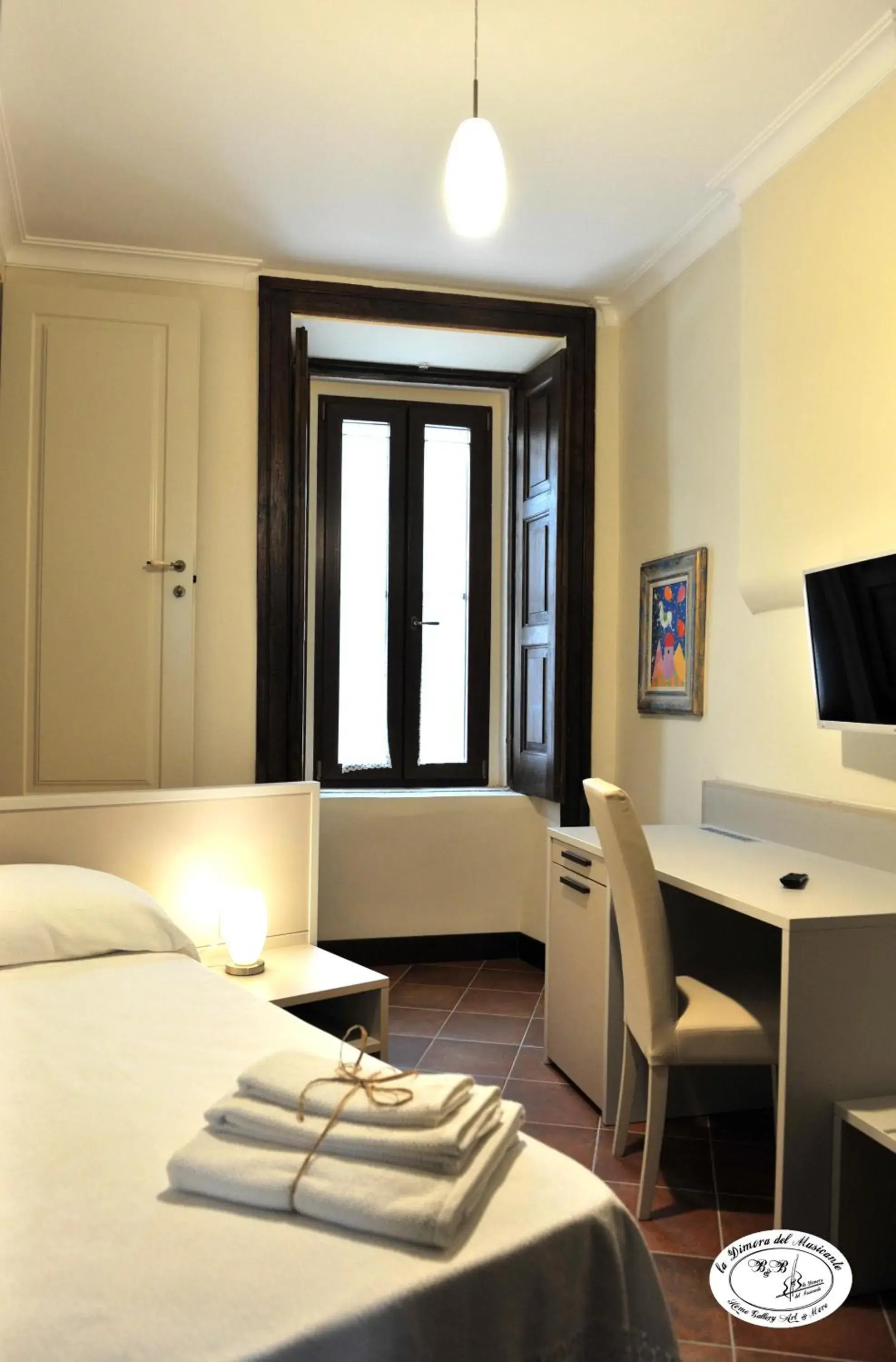 Single Room - single occupancy in La Dimora del Musicante HomeGallery Single Room - single occupancy in La Dimora del Musicante HomeGallery