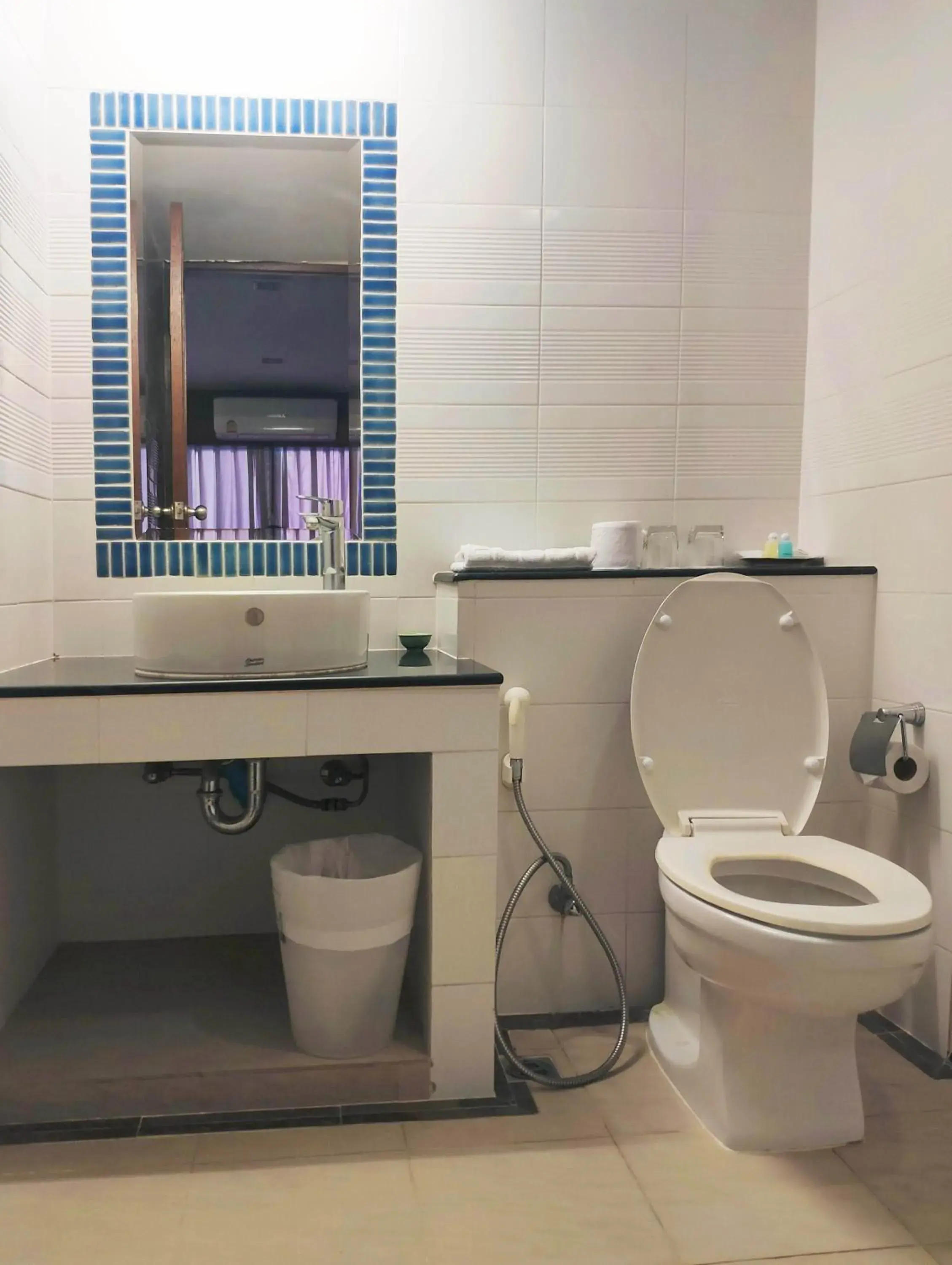 Deluxe Double or Twin Room in Mayflower Grande Chiang Mai Deluxe Double or Twin Room in Mayflower Grande Chiang Mai