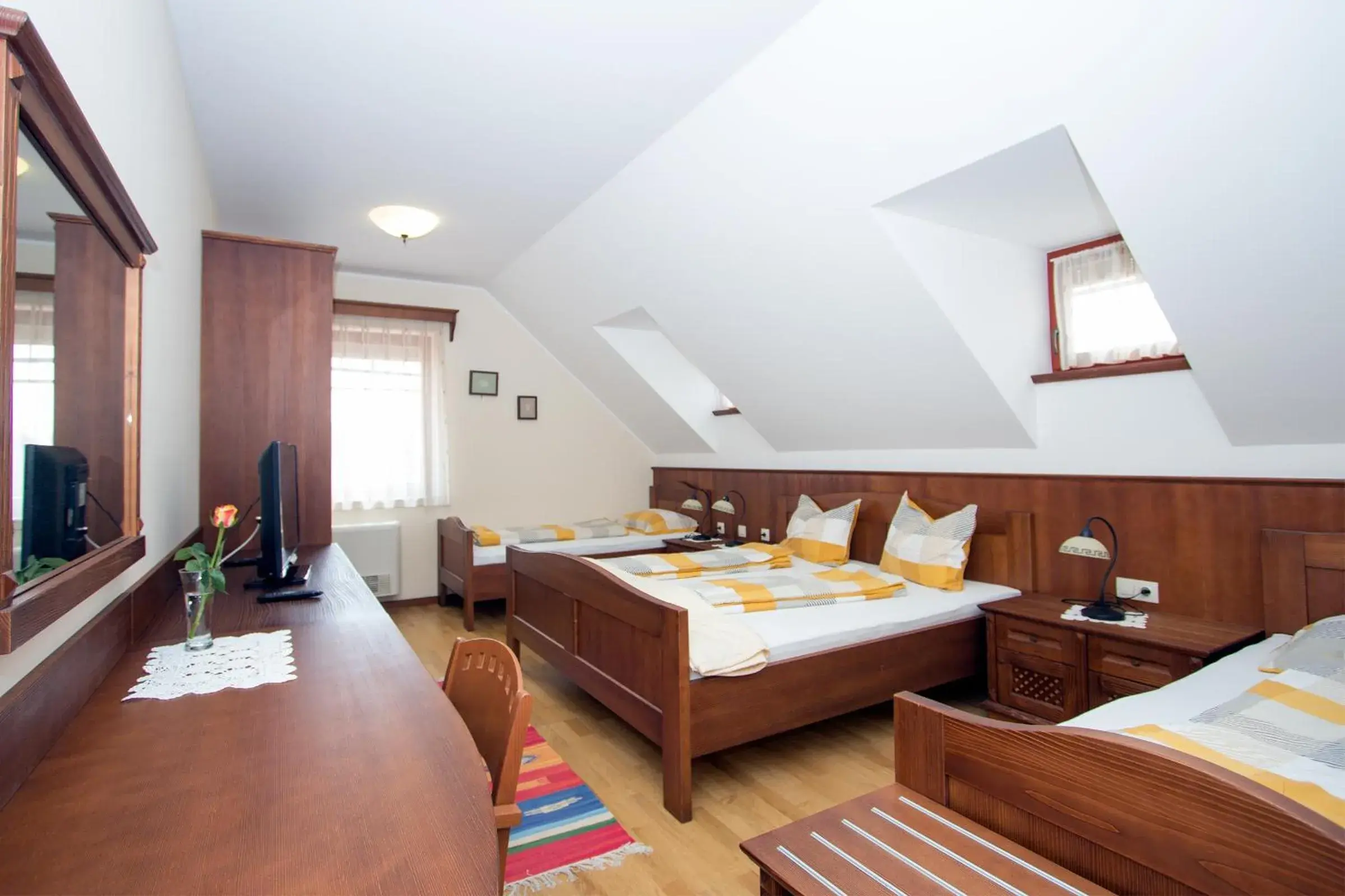 Quadruple Room in Tourism Tompa Quadruple Room in Tourism Tompa