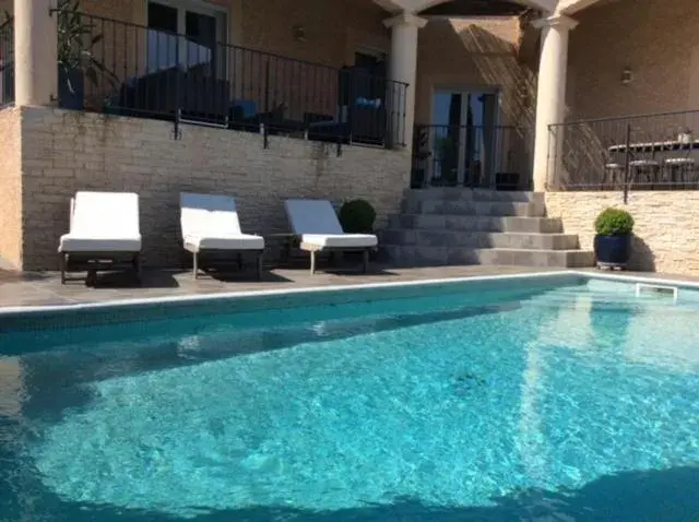 Bouzigues Suite Parentale Étang de Thau Bouzigues Suite Parentale Étang de Thau