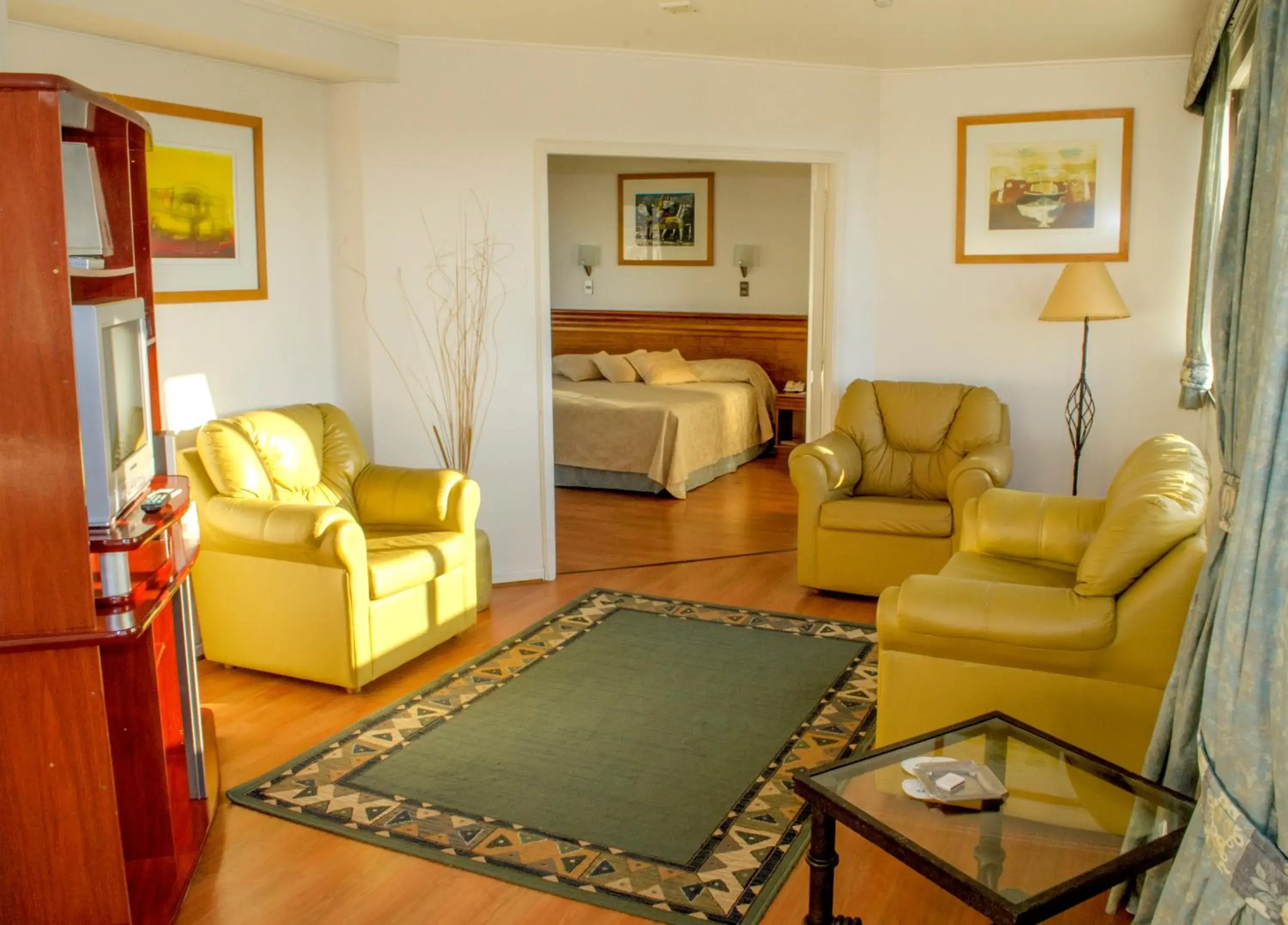 Two-Bedroom Suite in Gala Hotel Two-Bedroom Suite in Gala Hotel