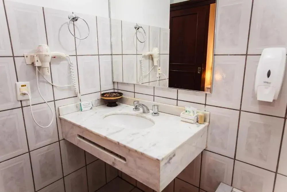 Superior Double Room with Bath - single occupancy in Hotel Village da Serra Superior Double Room with Bath - single occupancy in Hotel Village da Serra