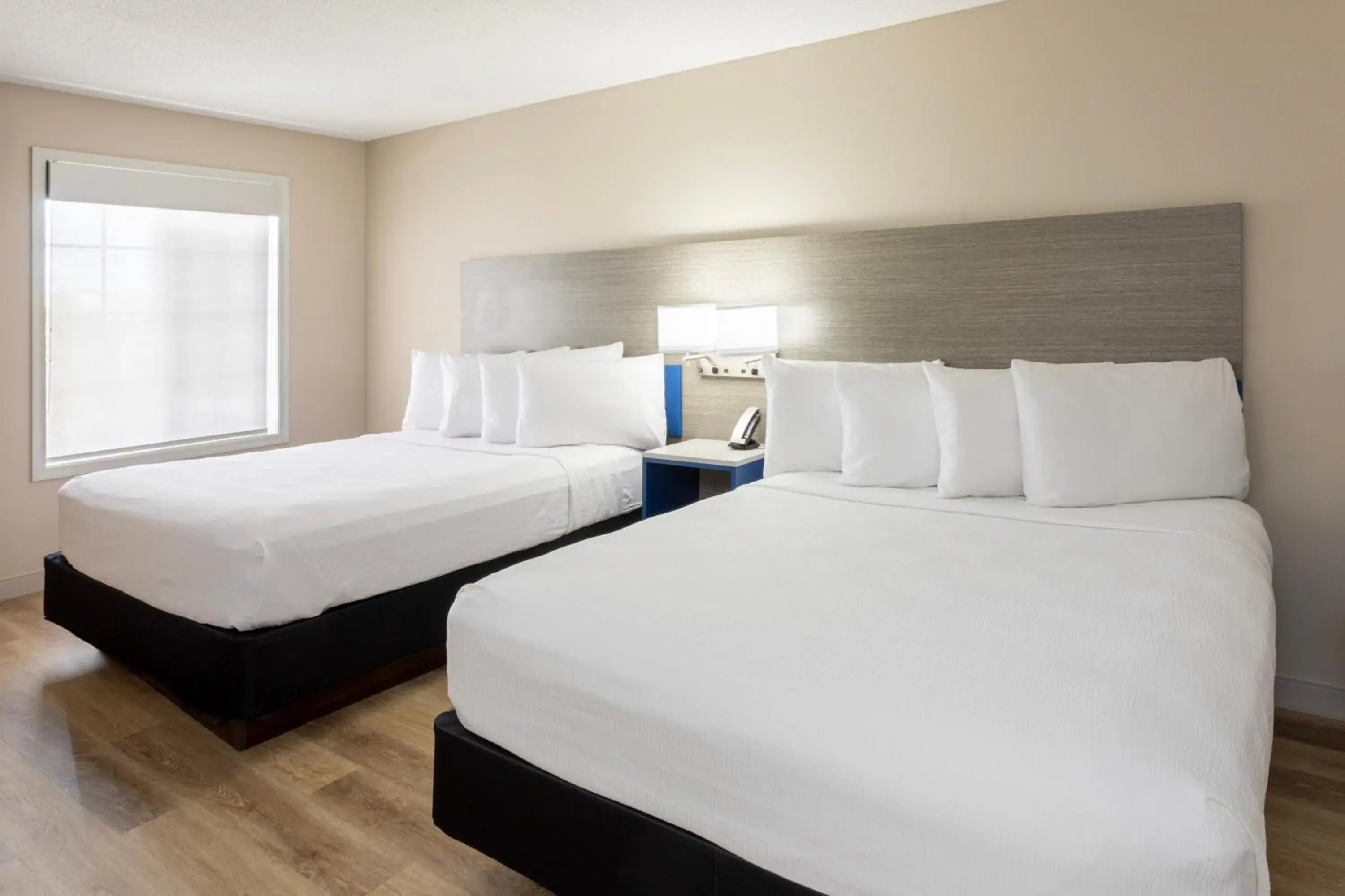 Queen Studio in Grandstay Apple Valley Queen Studio in Grandstay Apple Valley